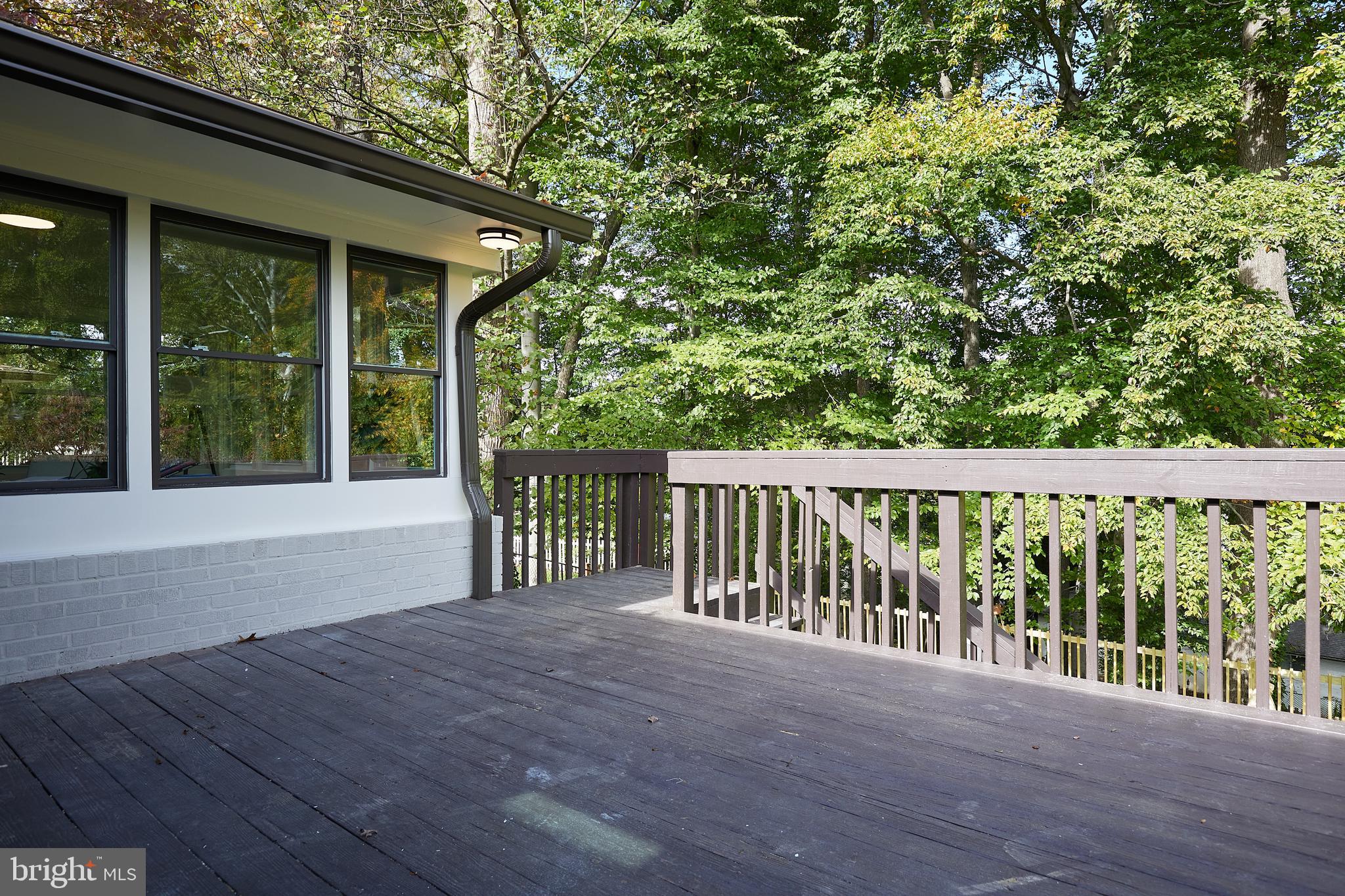 TULIP HILL - Residential