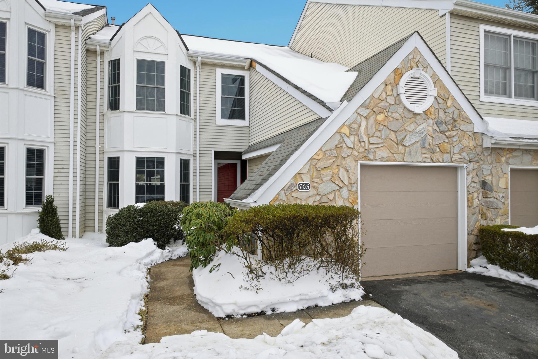 THE GREENS OF DOYL - Residential