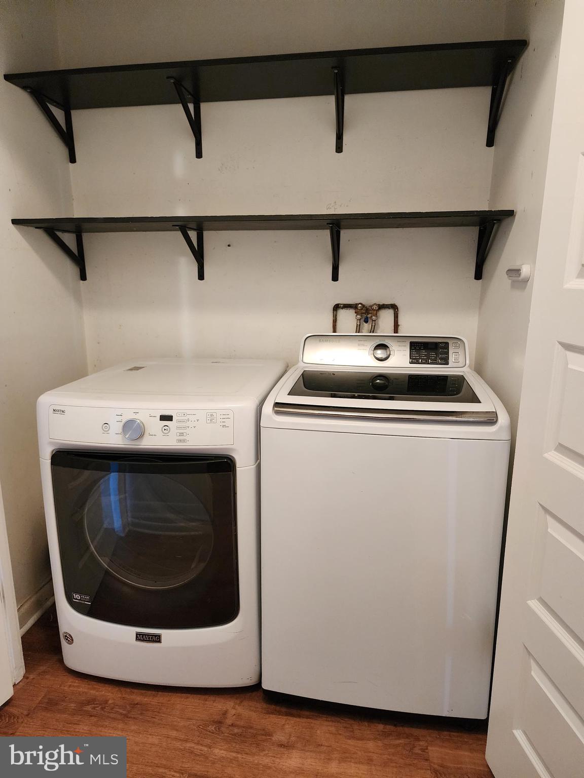 RIDGELY TOWSON CENTER - Residential