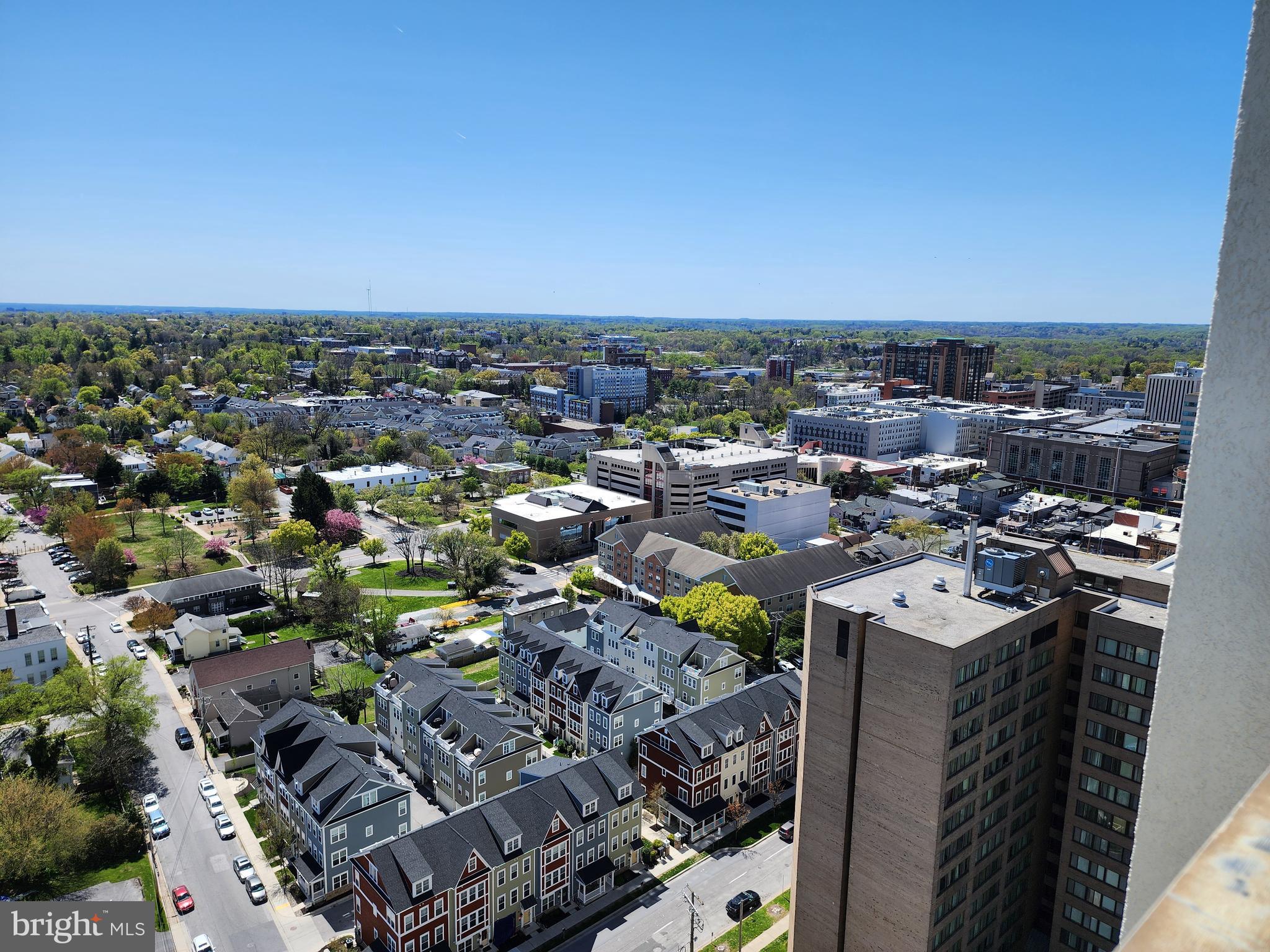 RIDGELY TOWSON CENTER - Residential