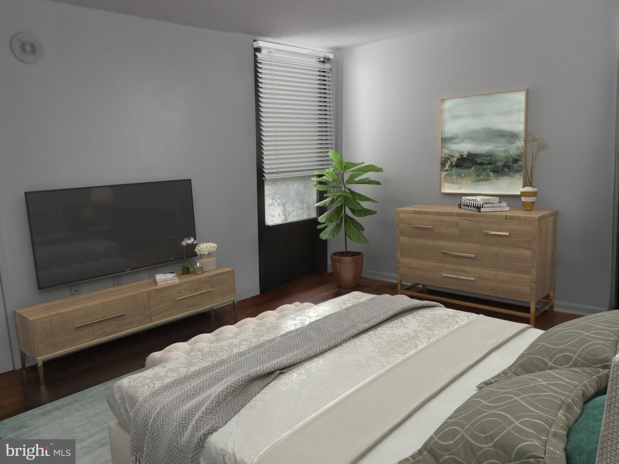 RIDGELY TOWSON CENTER - Residential