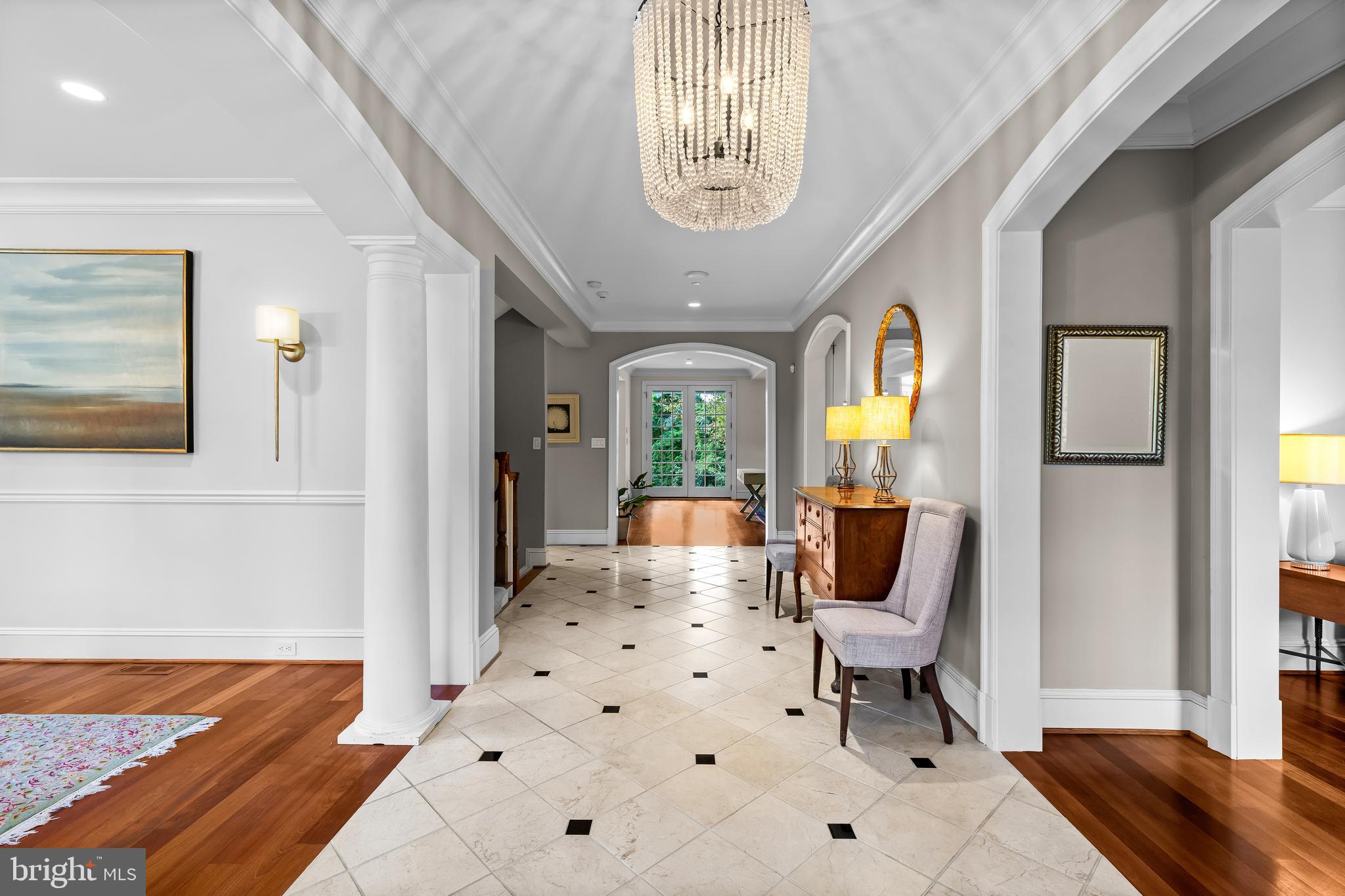 219 WARDOUR DRIVE
