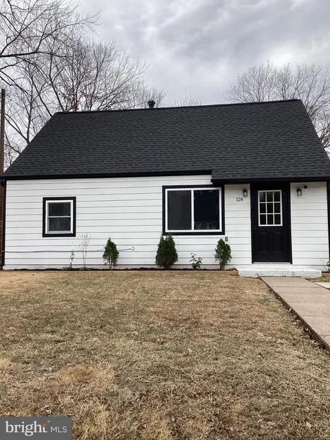 124 Baker Street, Manassas Park, VA MLS: VAMP2003534