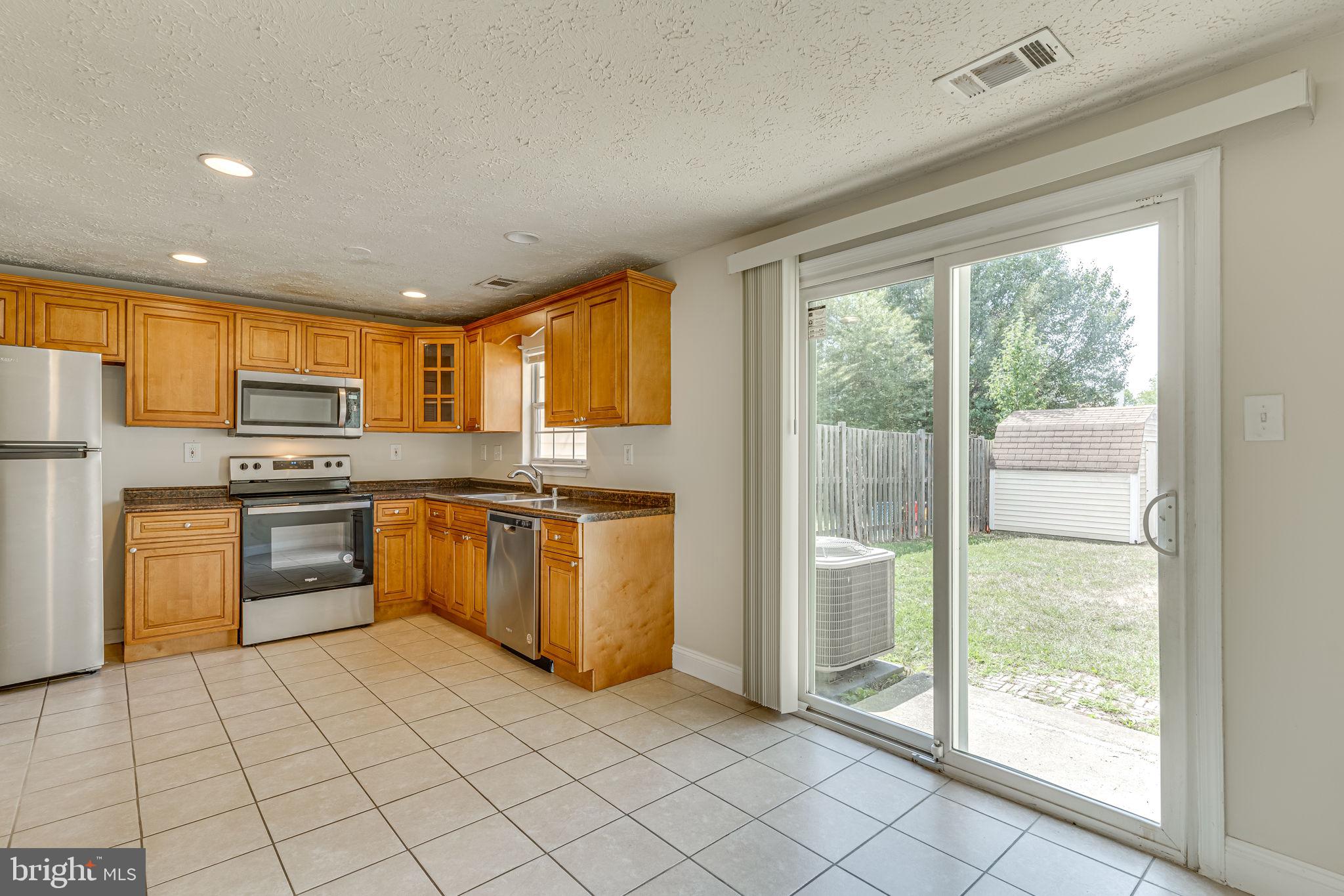 TANGLEWOOD TOWNHOMES - Residential