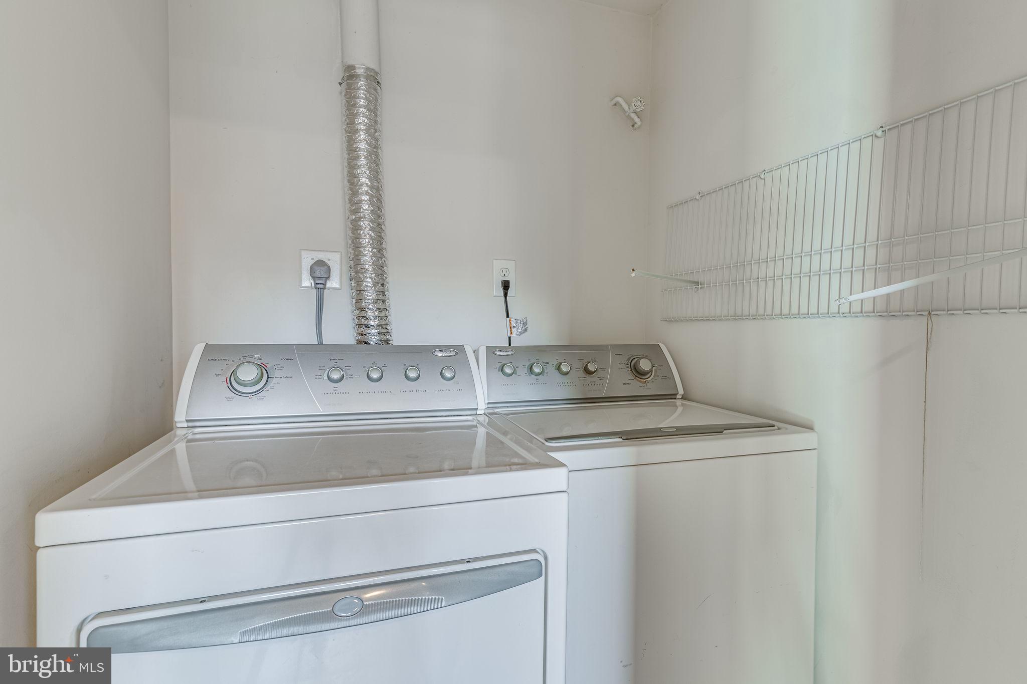 TANGLEWOOD TOWNHOMES - Residential