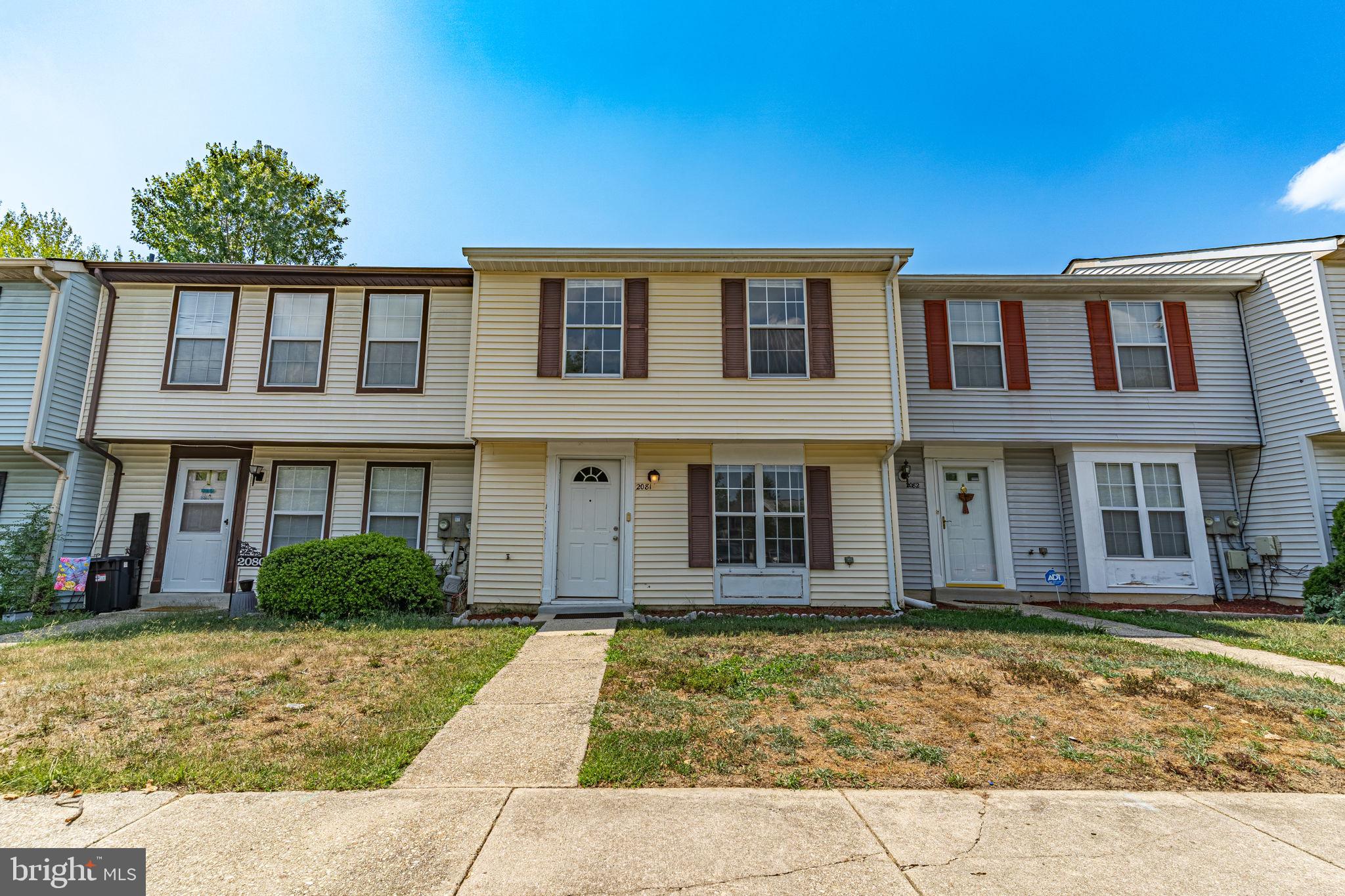 TANGLEWOOD TOWNHOMES - Residential