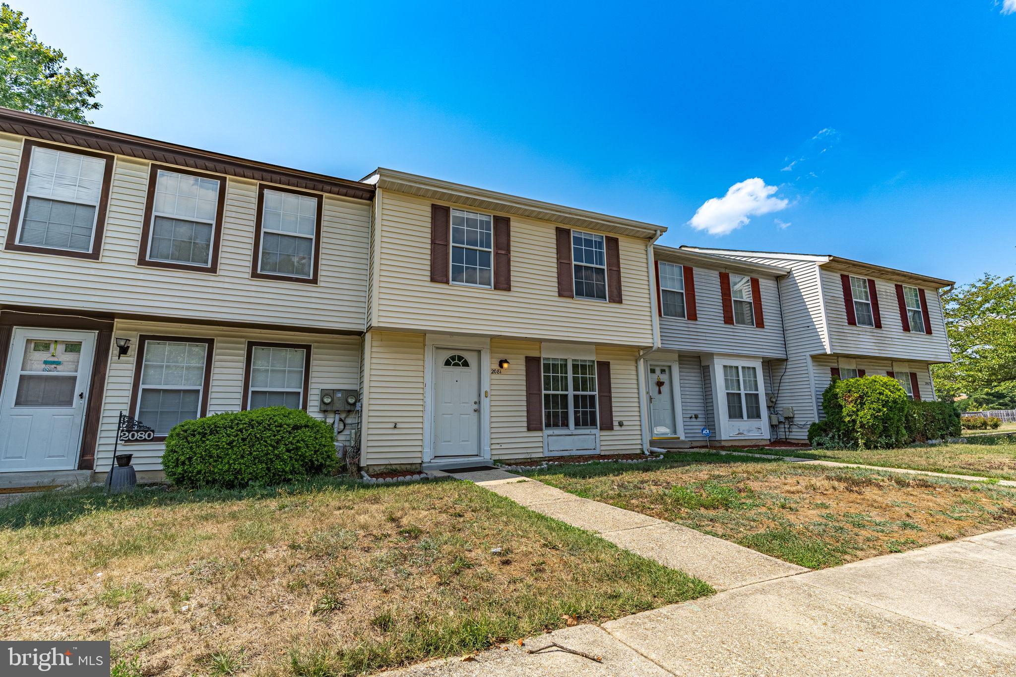 TANGLEWOOD TOWNHOMES - Residential