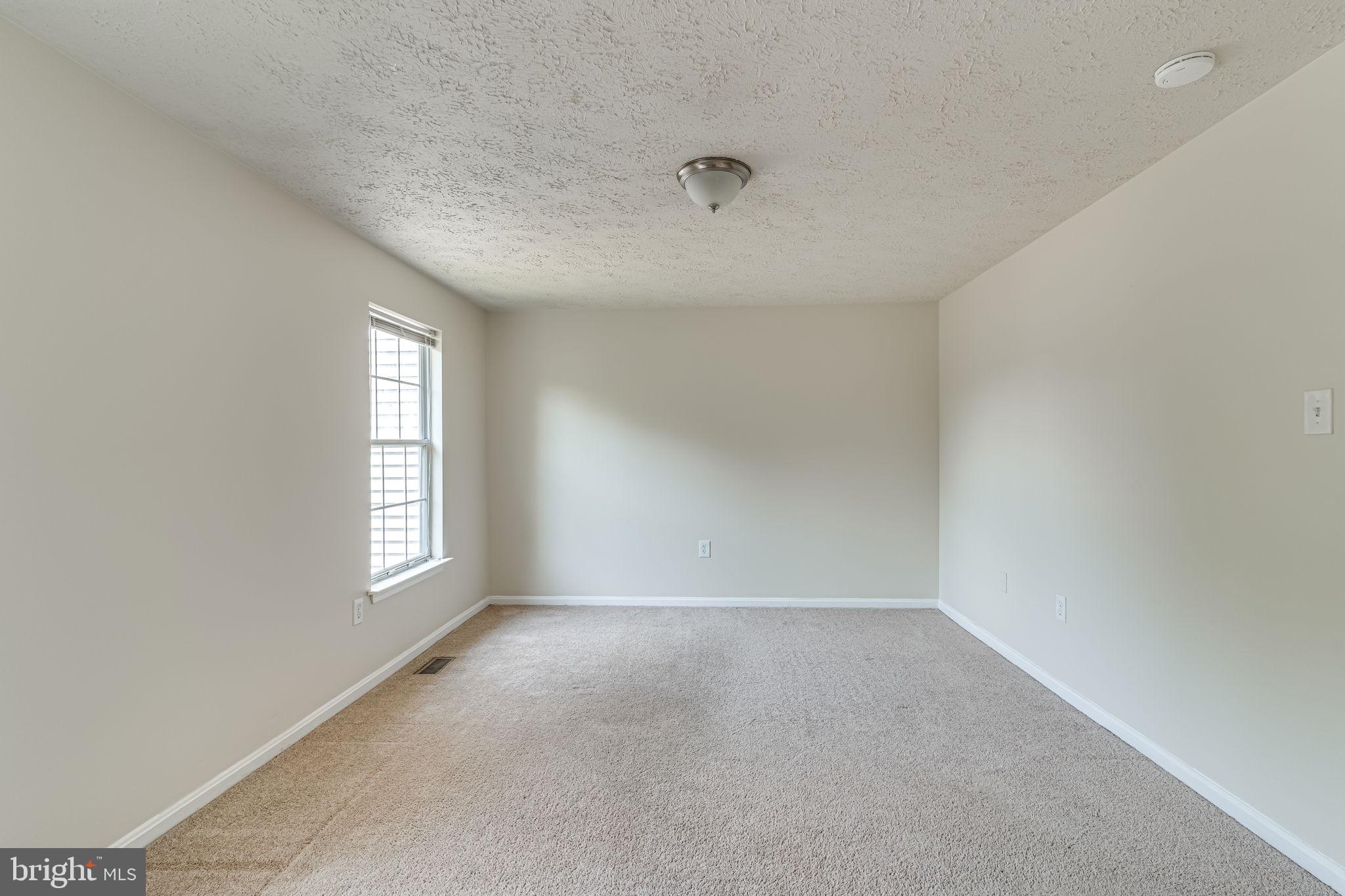 TANGLEWOOD TOWNHOMES - Residential