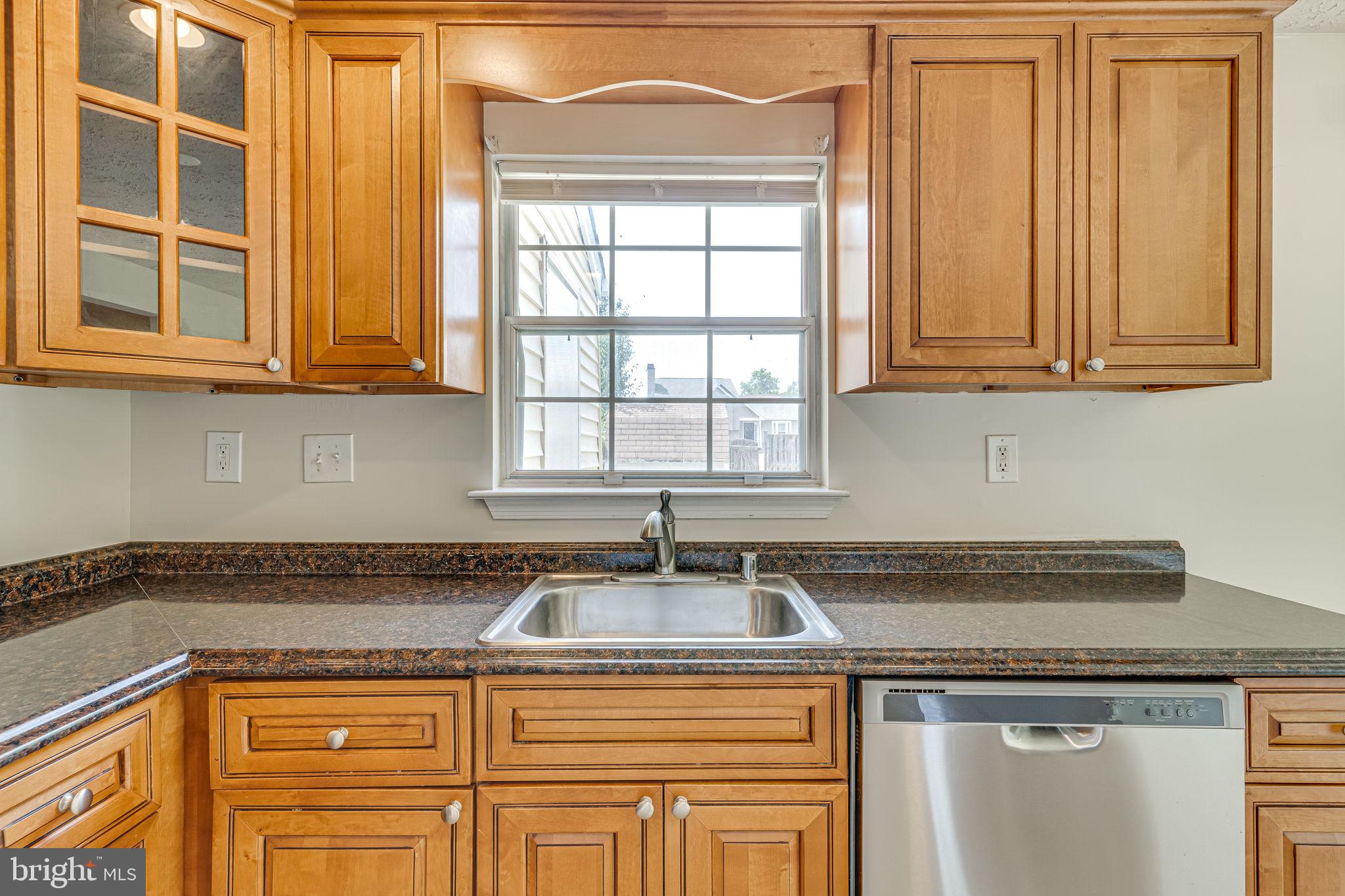 TANGLEWOOD TOWNHOMES - Residential