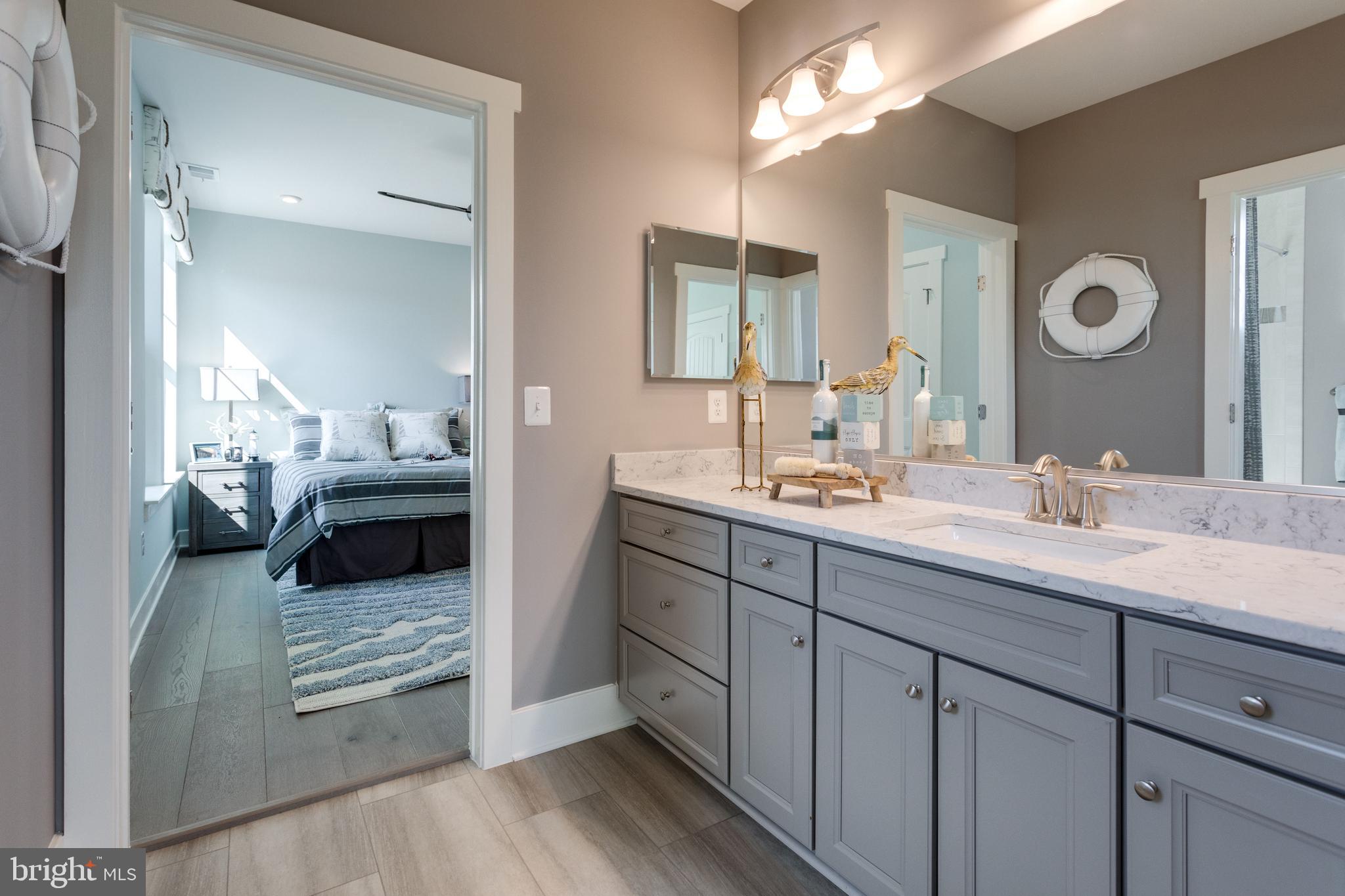 FOUR SEASONS AT KENT ISLAND - Residential