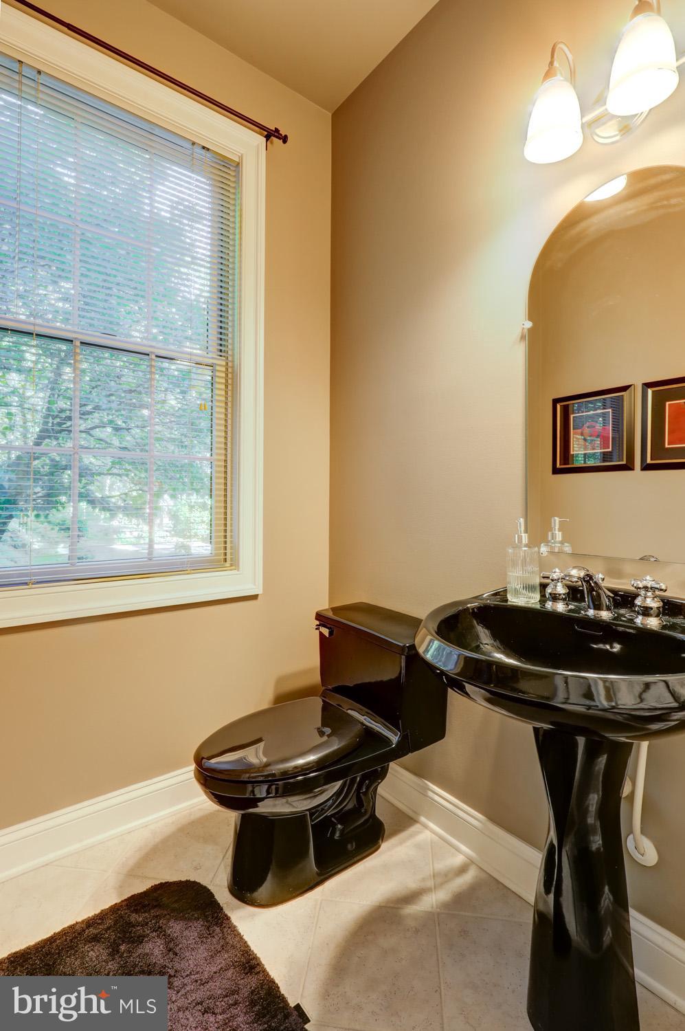 WEST VINCENT - Residential