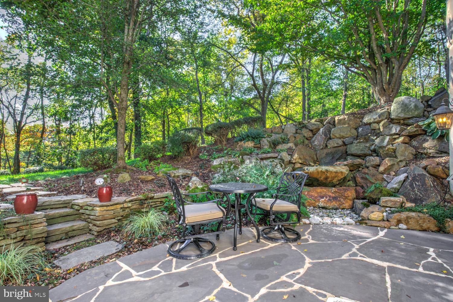 WEST VINCENT - Residential