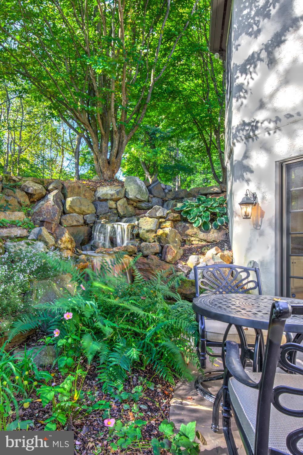 WEST VINCENT - Residential