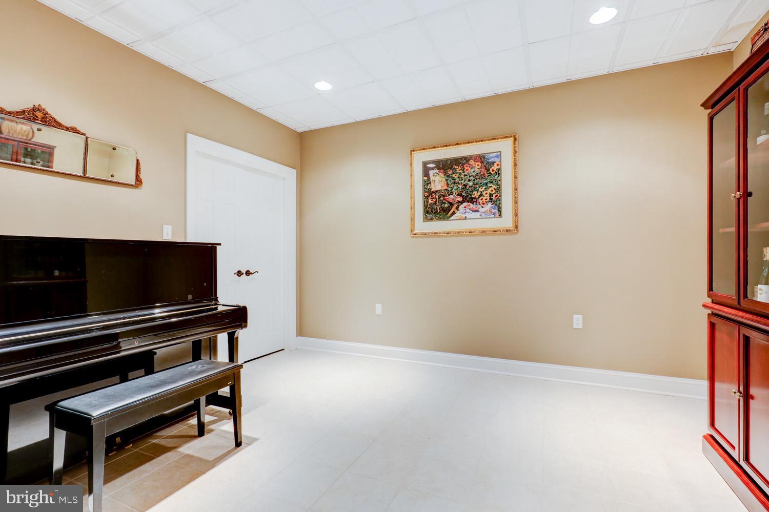 WEST VINCENT - Residential