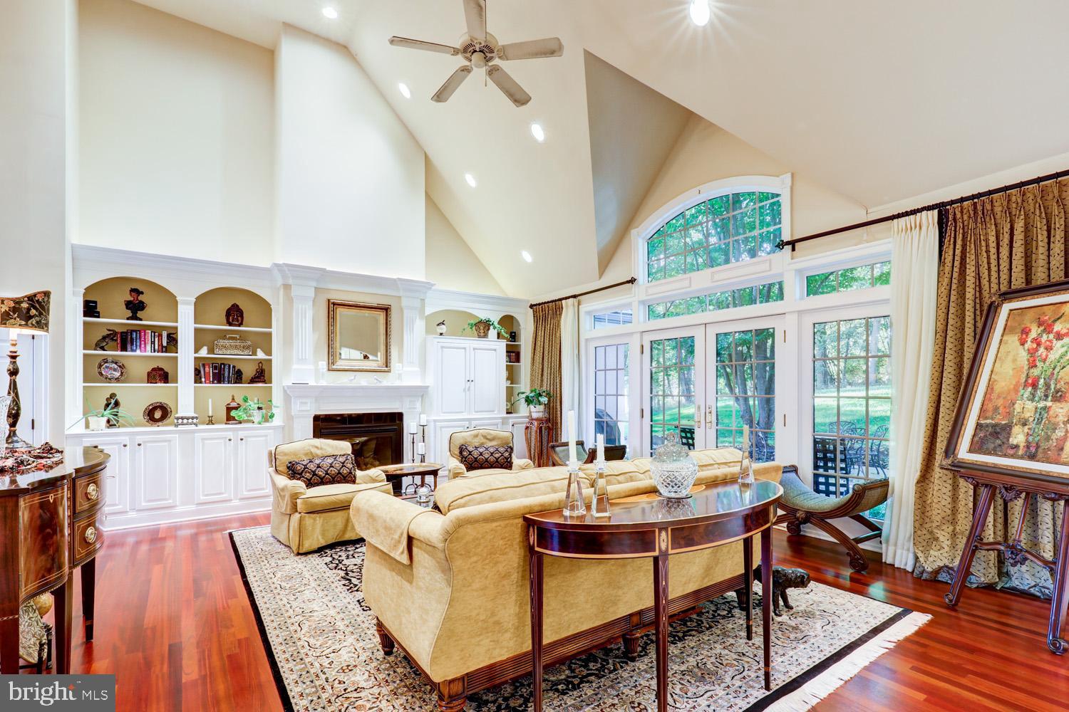 WEST VINCENT - Residential