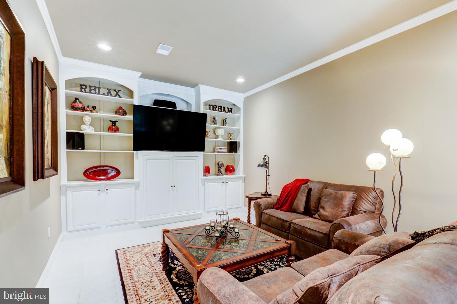 WEST VINCENT - Residential