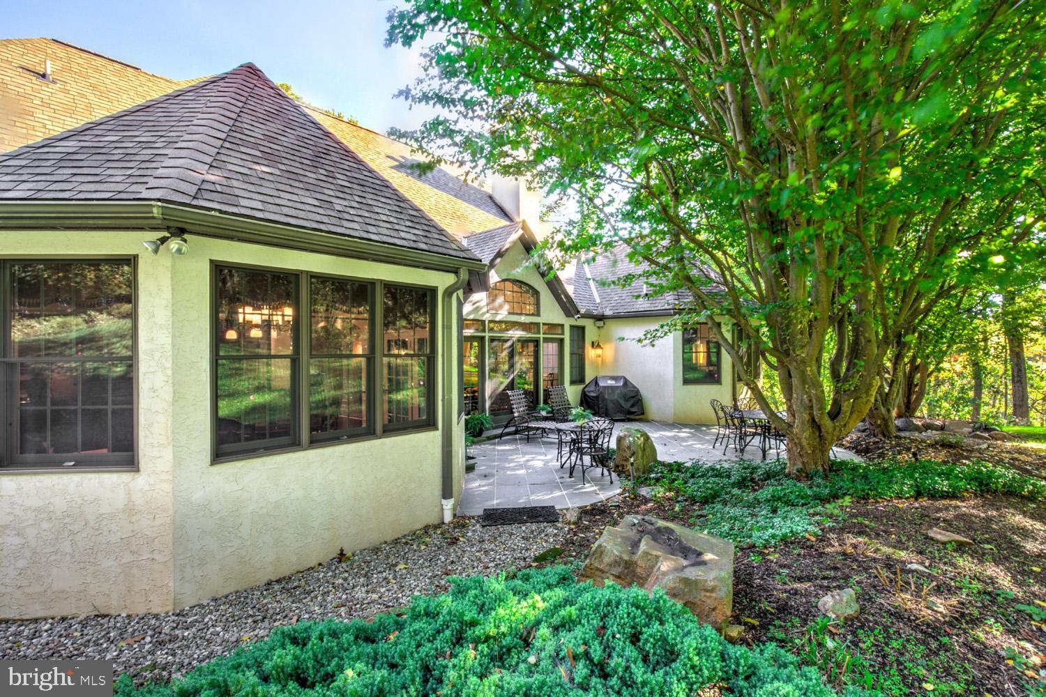 WEST VINCENT - Residential