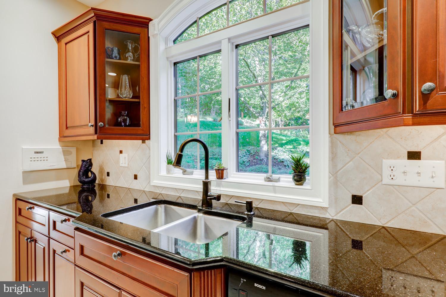 WEST VINCENT - Residential