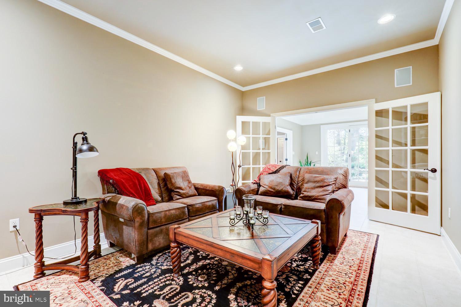 WEST VINCENT - Residential