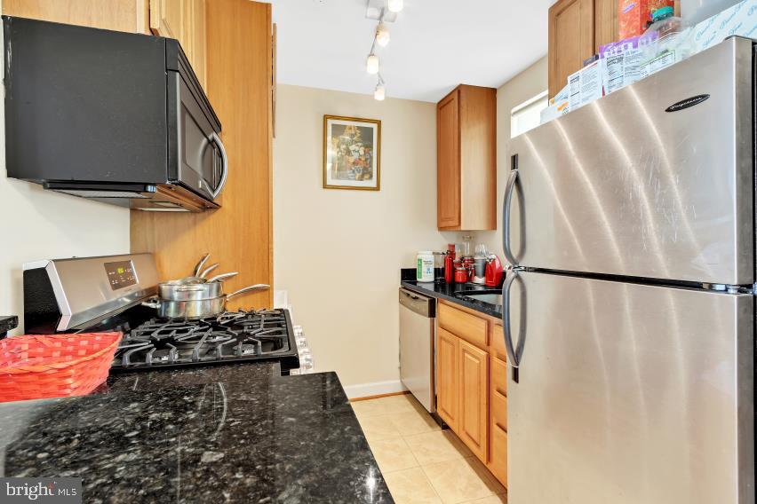 HIGHLAND AT LANDOVER STATION - Residential