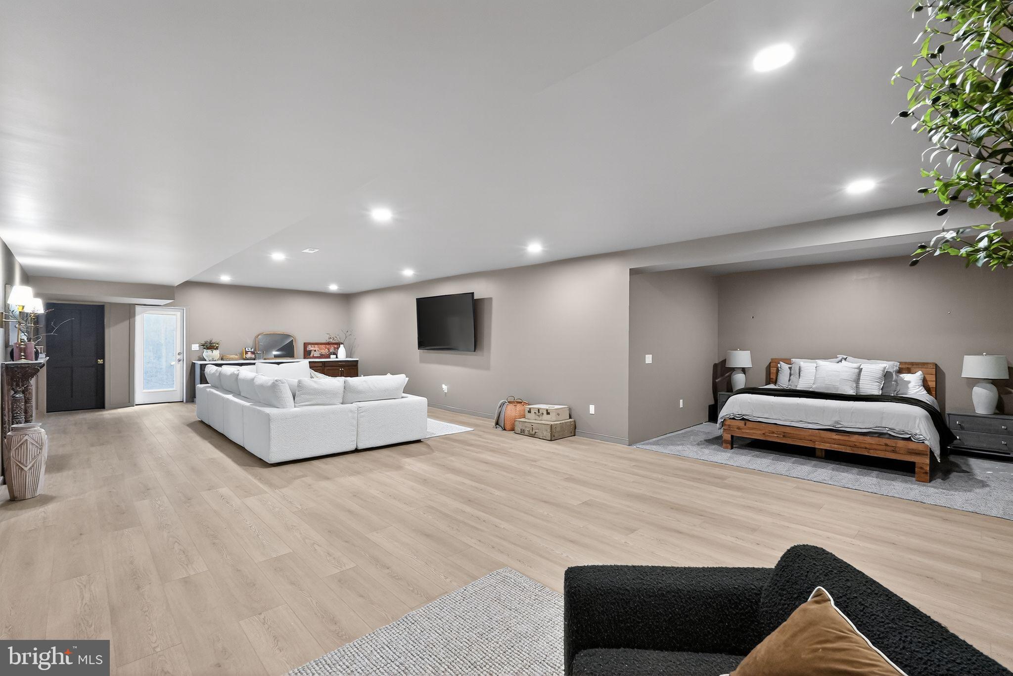 RESERVE AT WOODSIDE CREEK - Residential