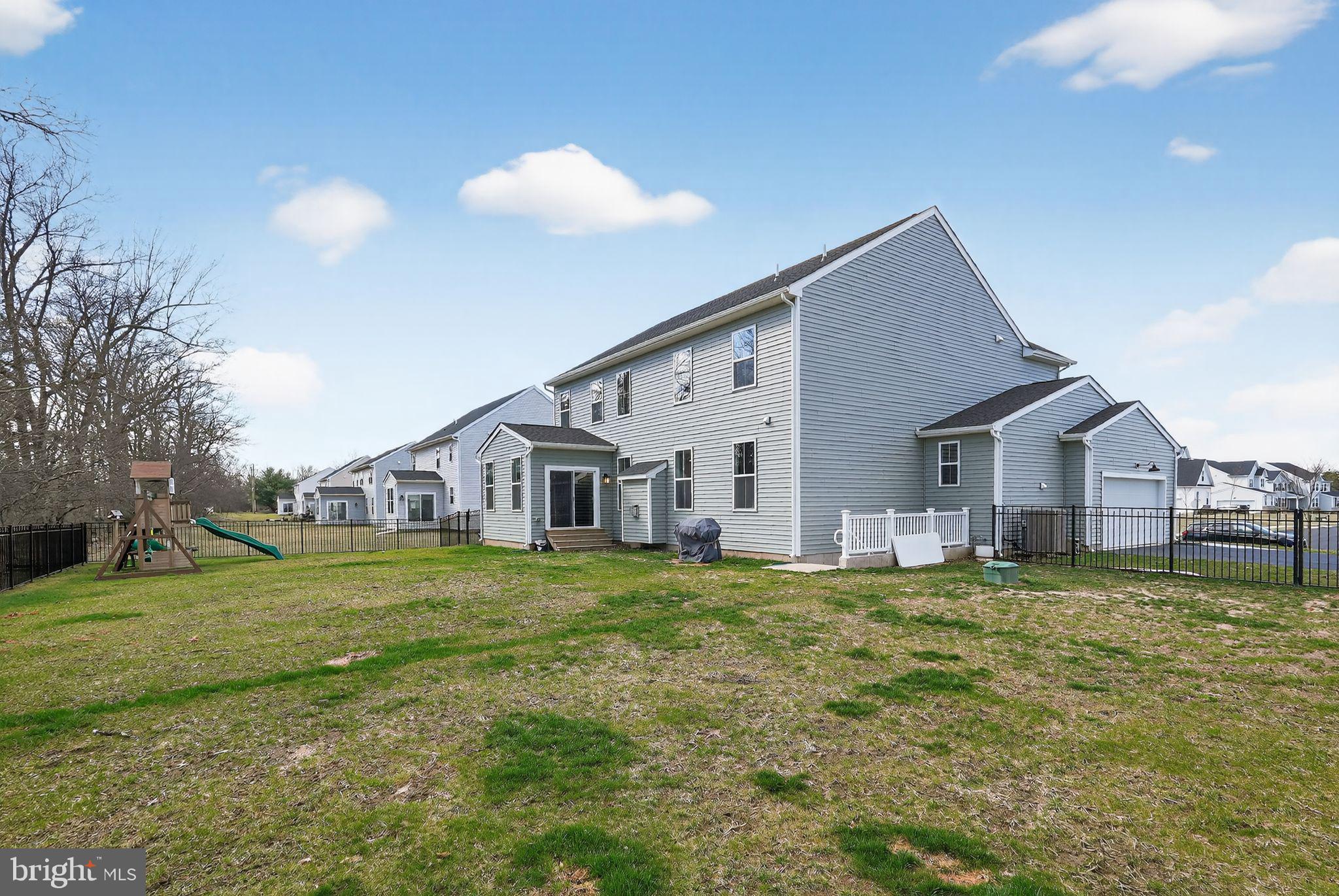 RESERVE AT WOODSIDE CREEK - Residential