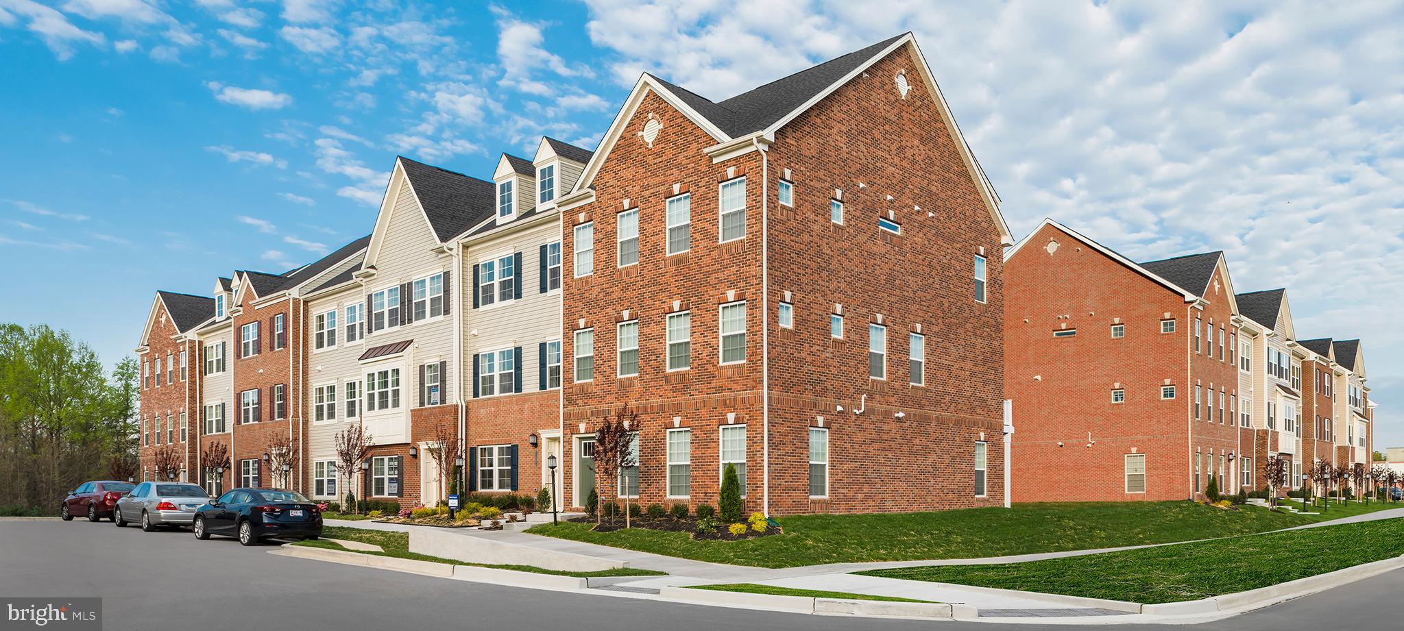 OXFORD SQUARE - Residential