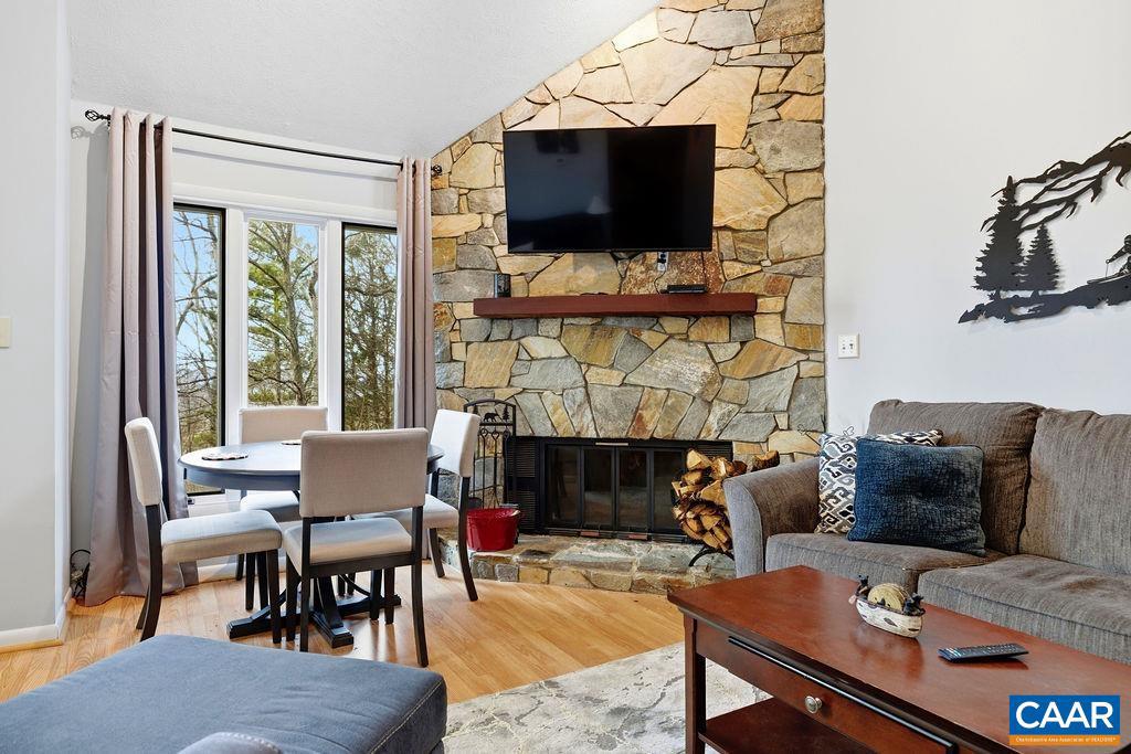 765 LAURELWOOD CONDOS