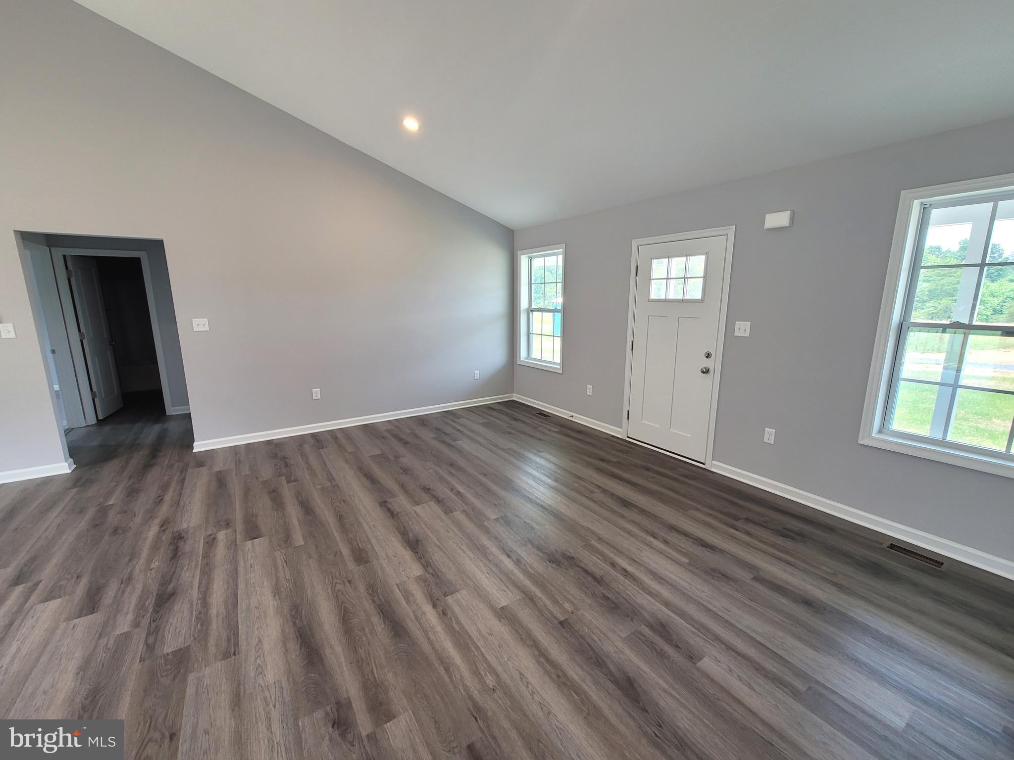 AVON BEND - Residential