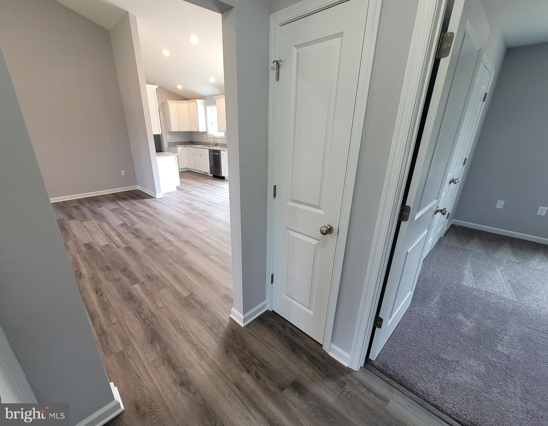 AVON BEND - Residential