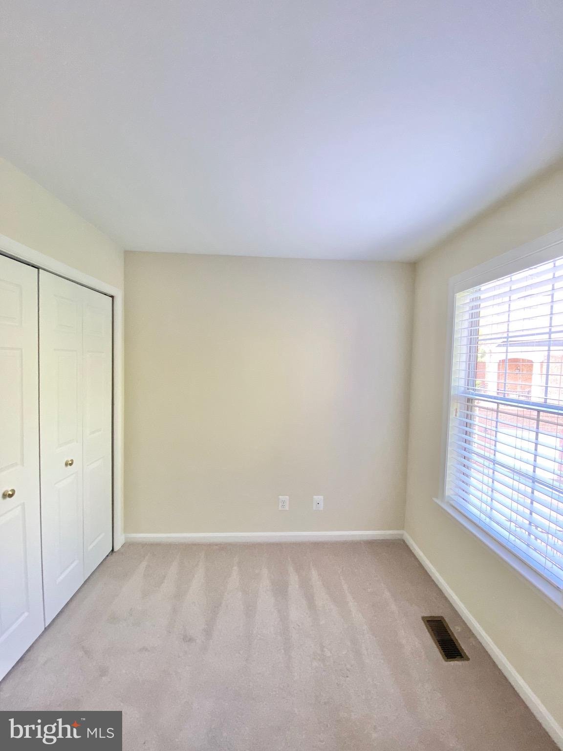 LANDS OF QUAKER VILLAGE - Residential Lease