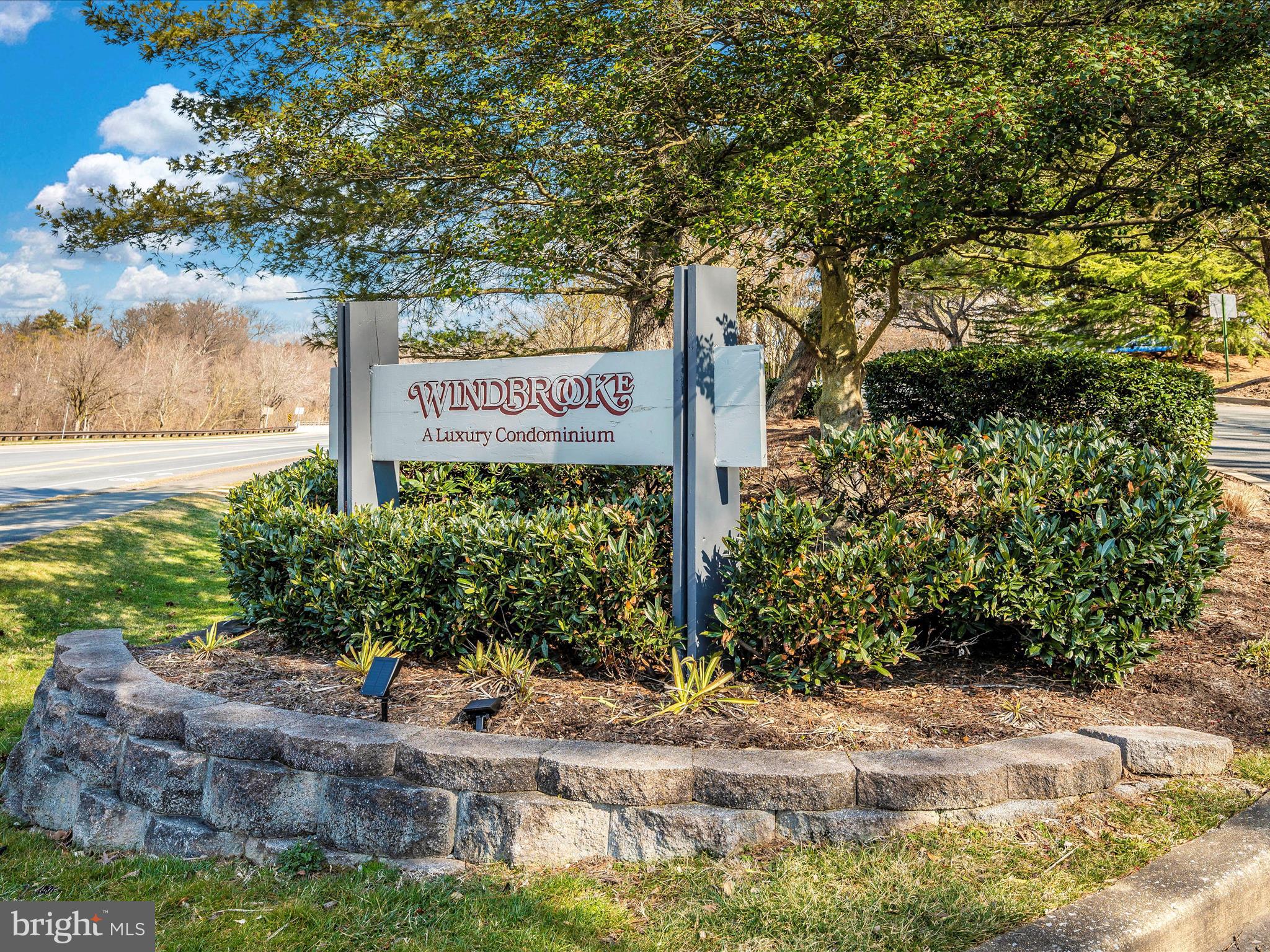 WINDBROOKE - Residential