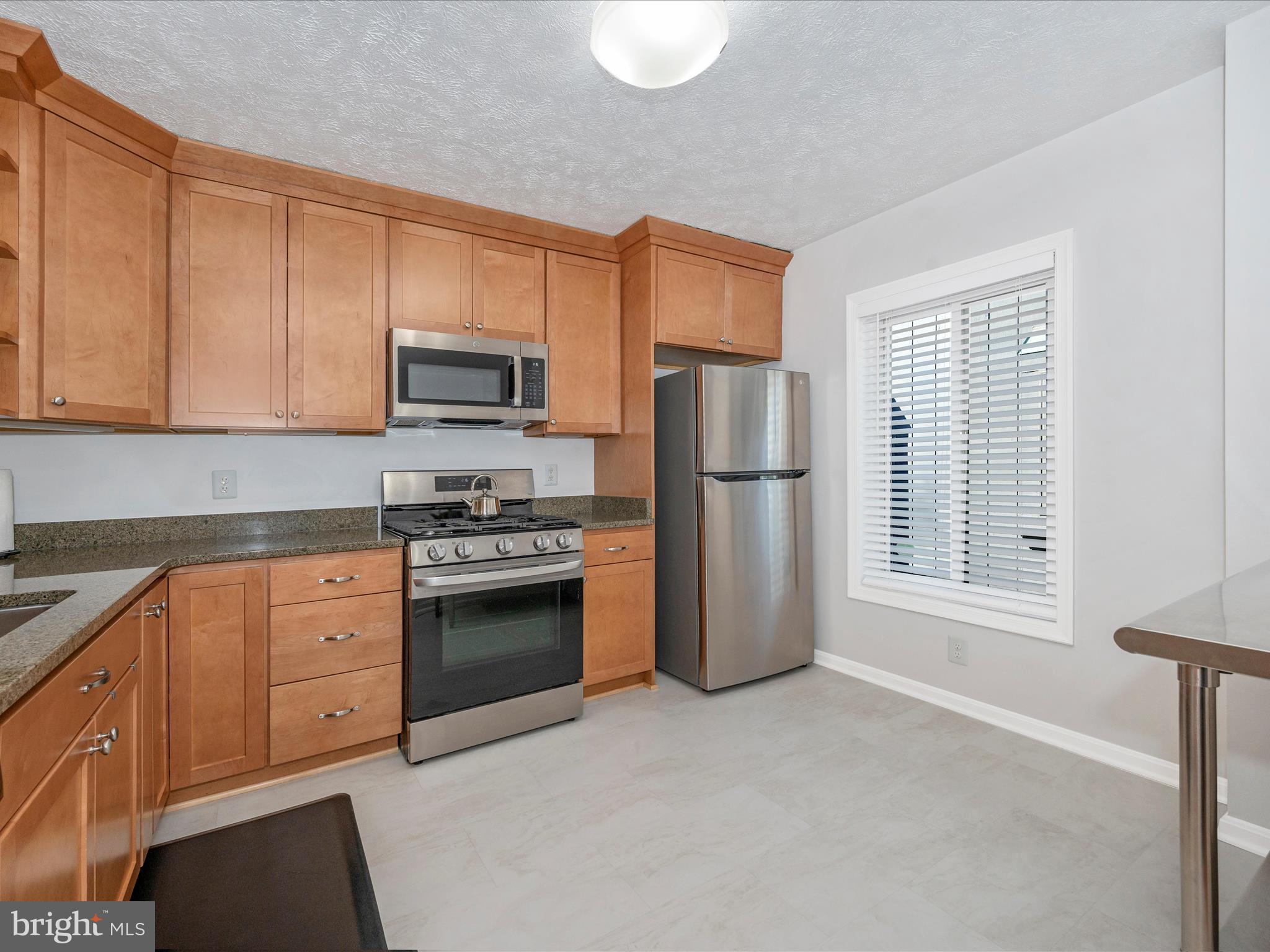 WINDBROOKE - Residential