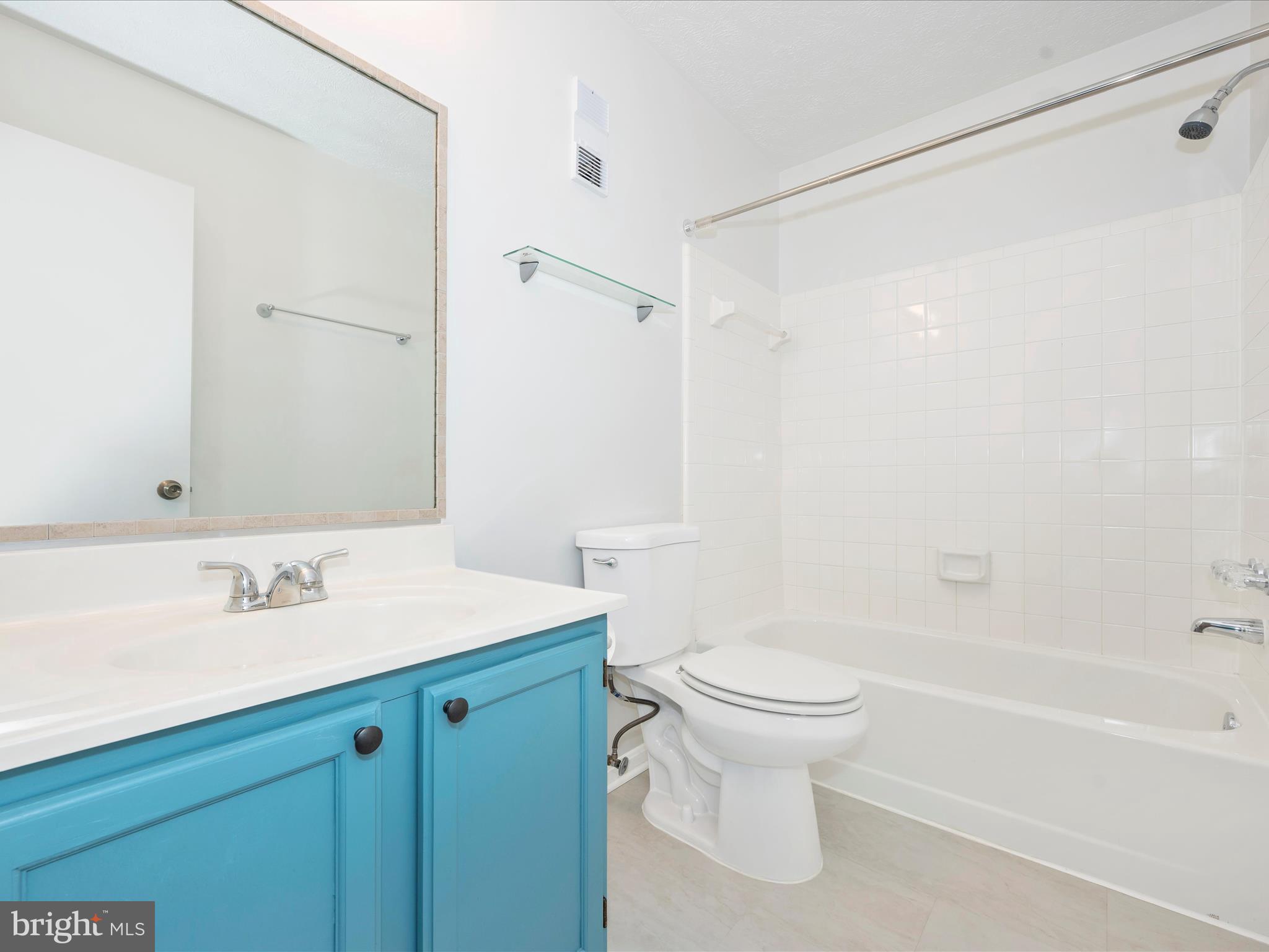 WINDBROOKE - Residential