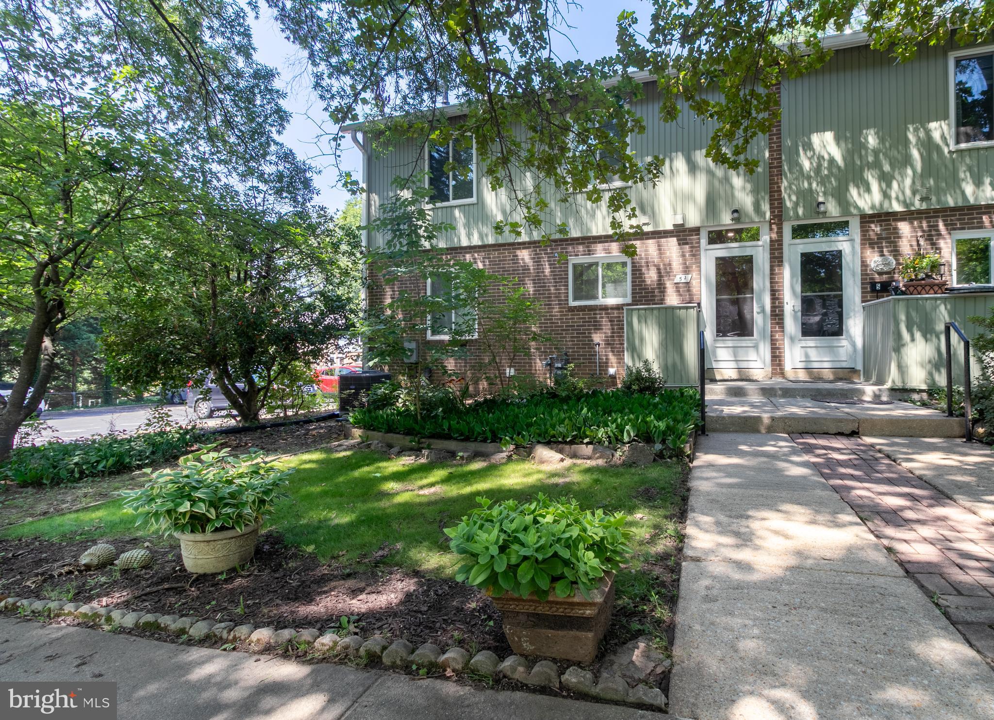 5 LAUREL HILL ROAD J