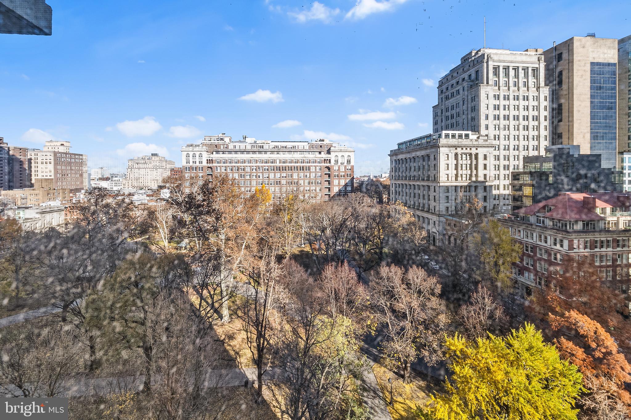 WASHINGTON SQ - Residential