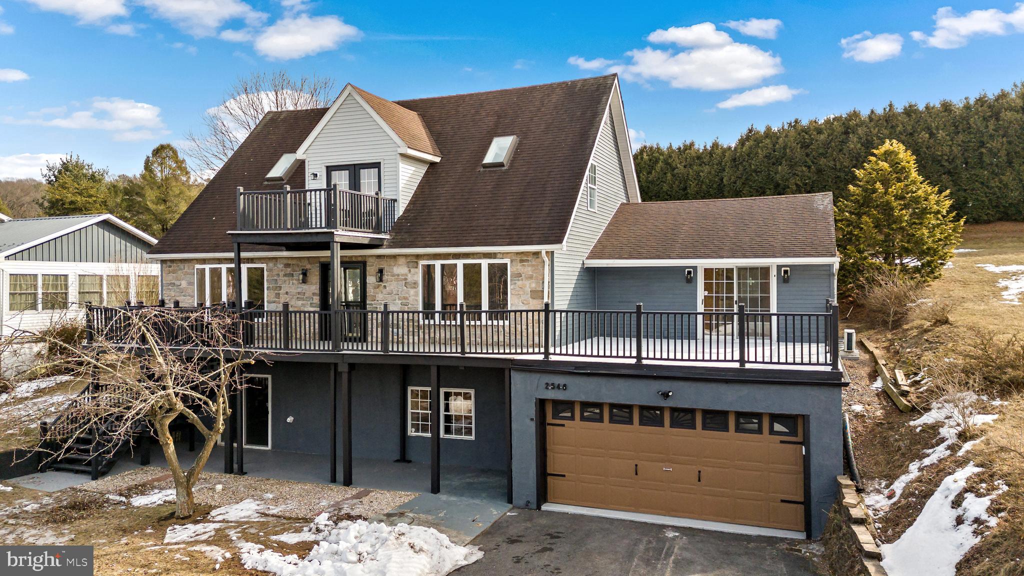 LAKE WYNONAH - Residential