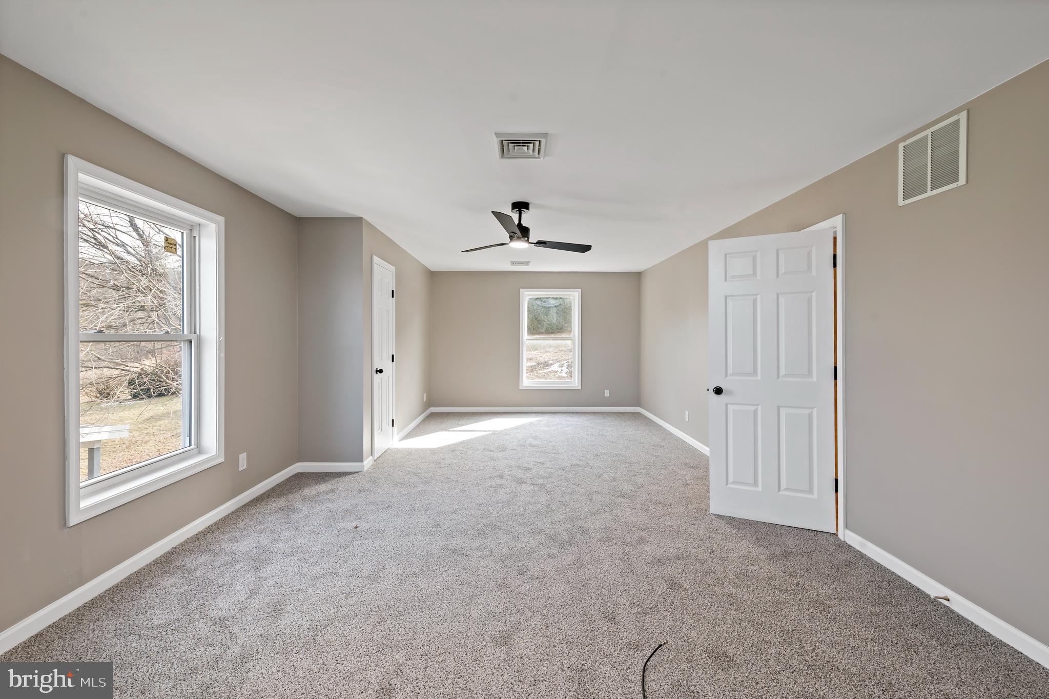 LAKE WYNONAH - Residential