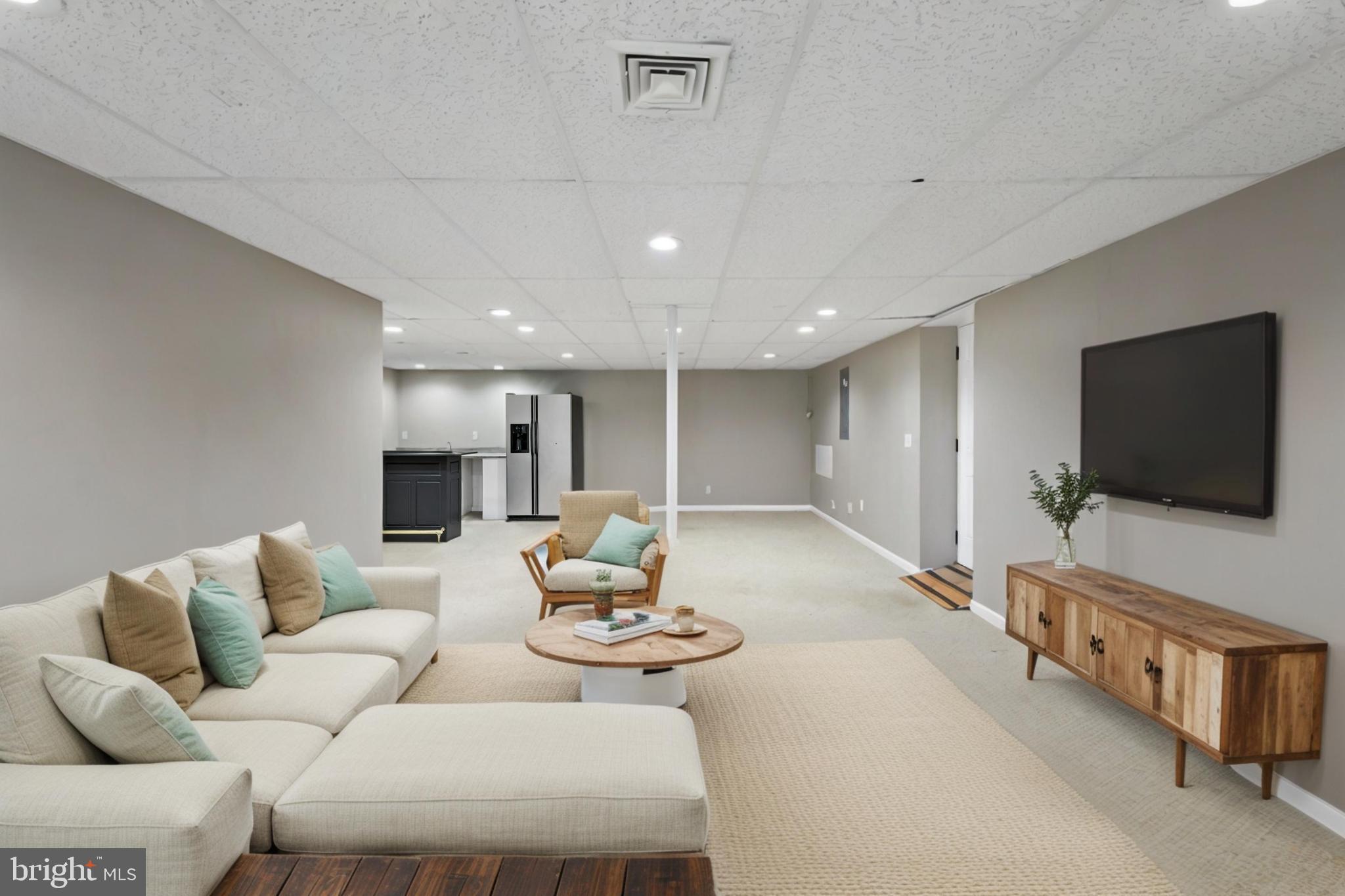 LAKE WYNONAH - Residential