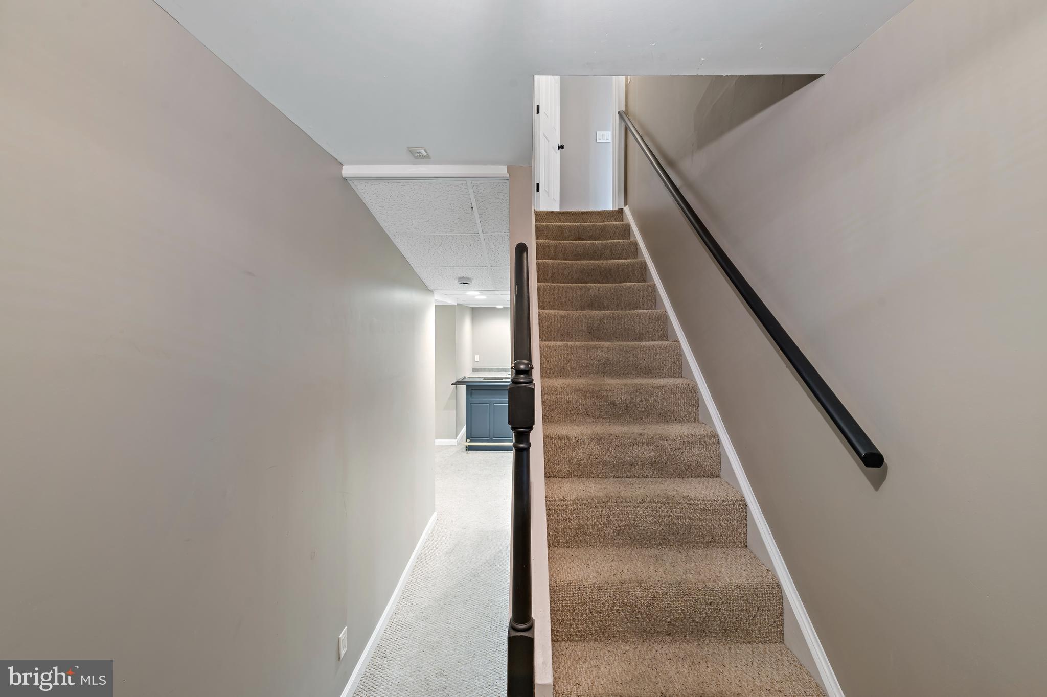 LAKE WYNONAH - Residential