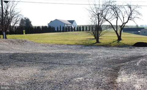 Photo of 4280 W Market St, YORK, PA 17404 (MLS # PAYK2012792)