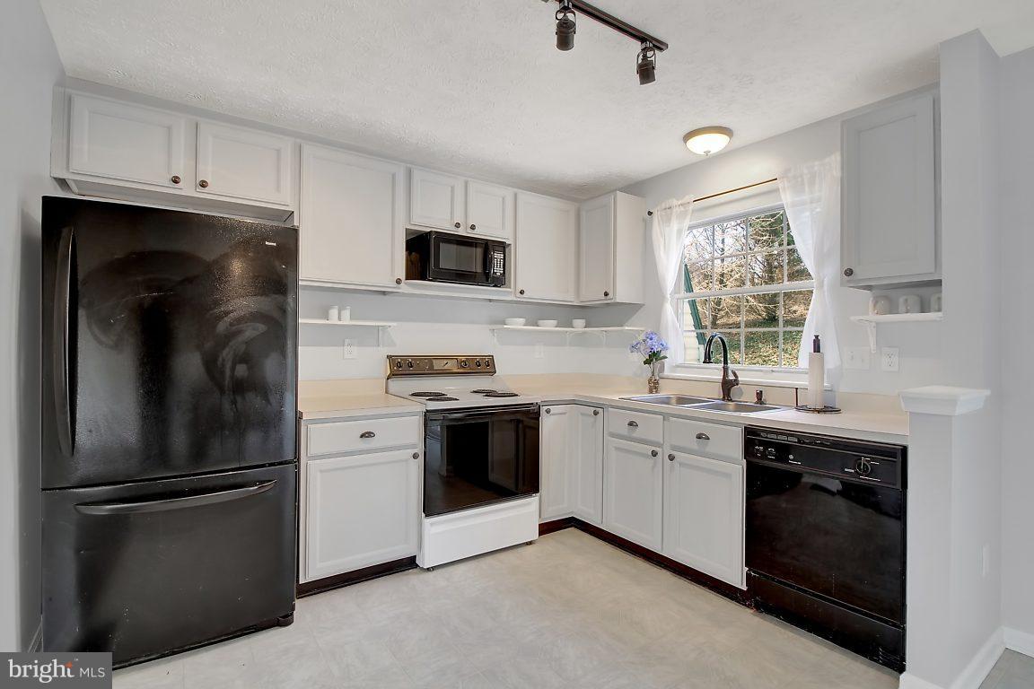 GRACE HARBOUR - Residential