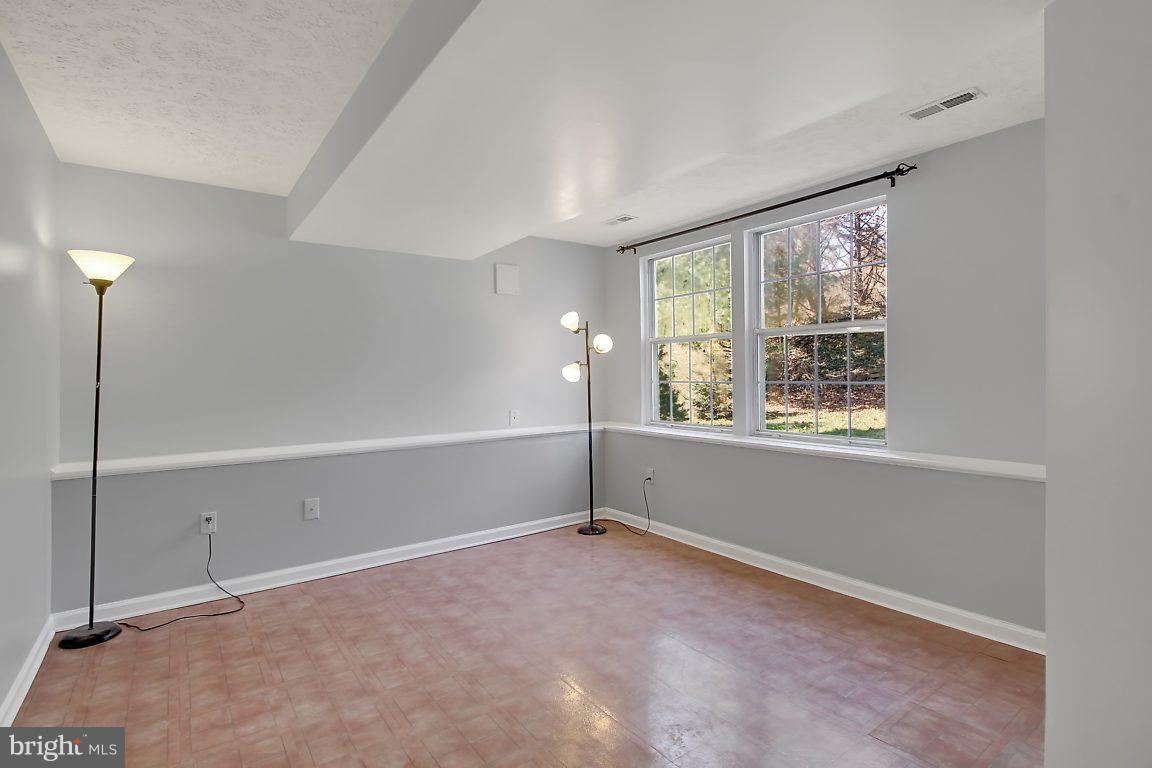 GRACE HARBOUR - Residential