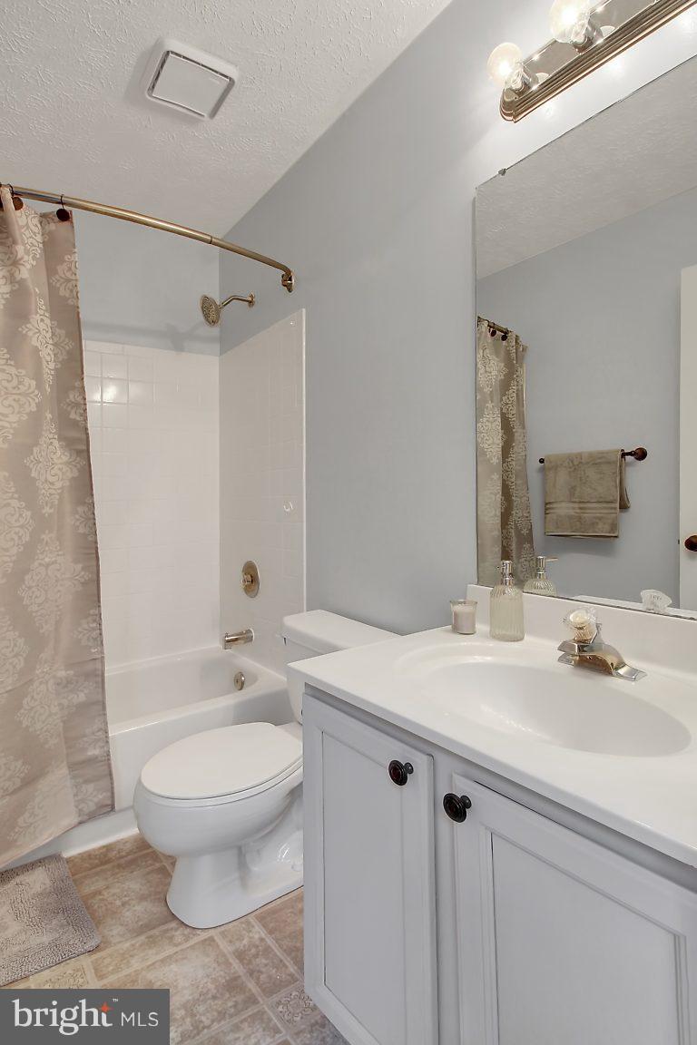 GRACE HARBOUR - Residential