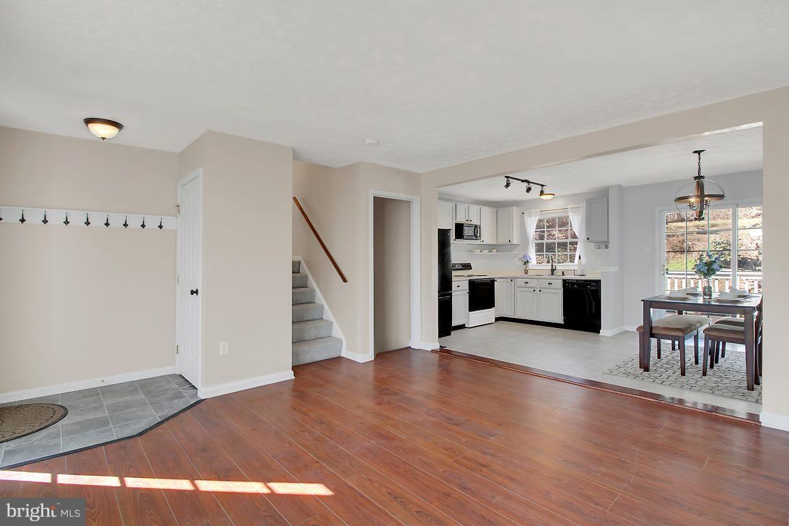 GRACE HARBOUR - Residential