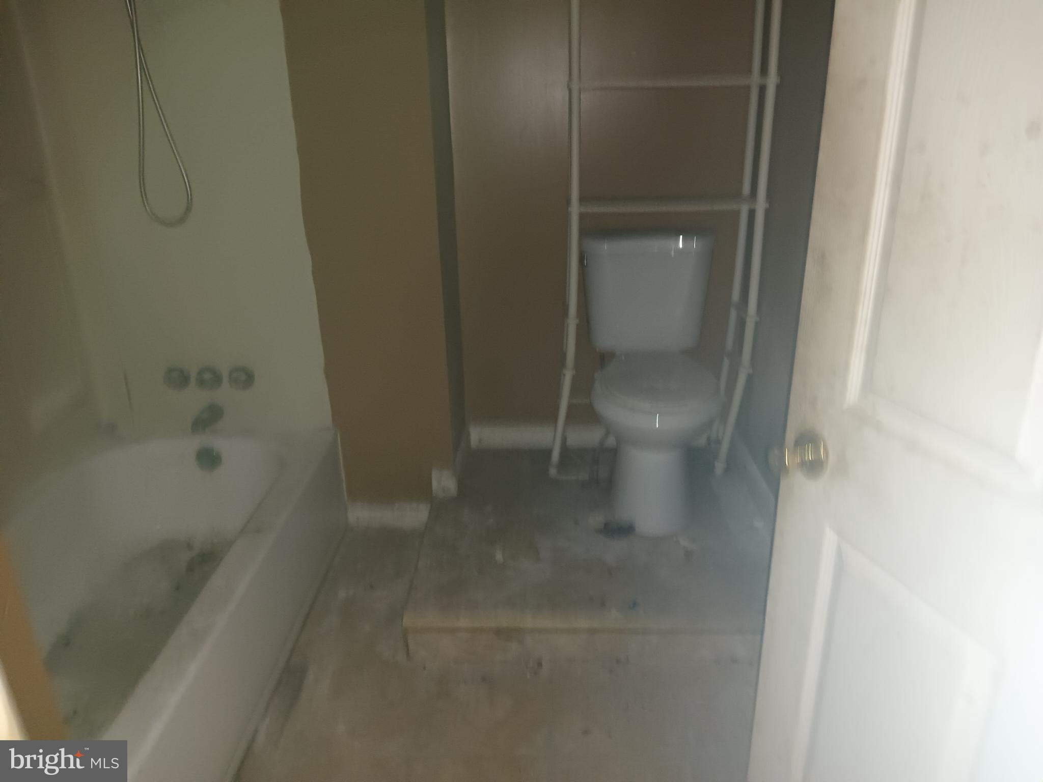 SHIPLEY HILL - Residential