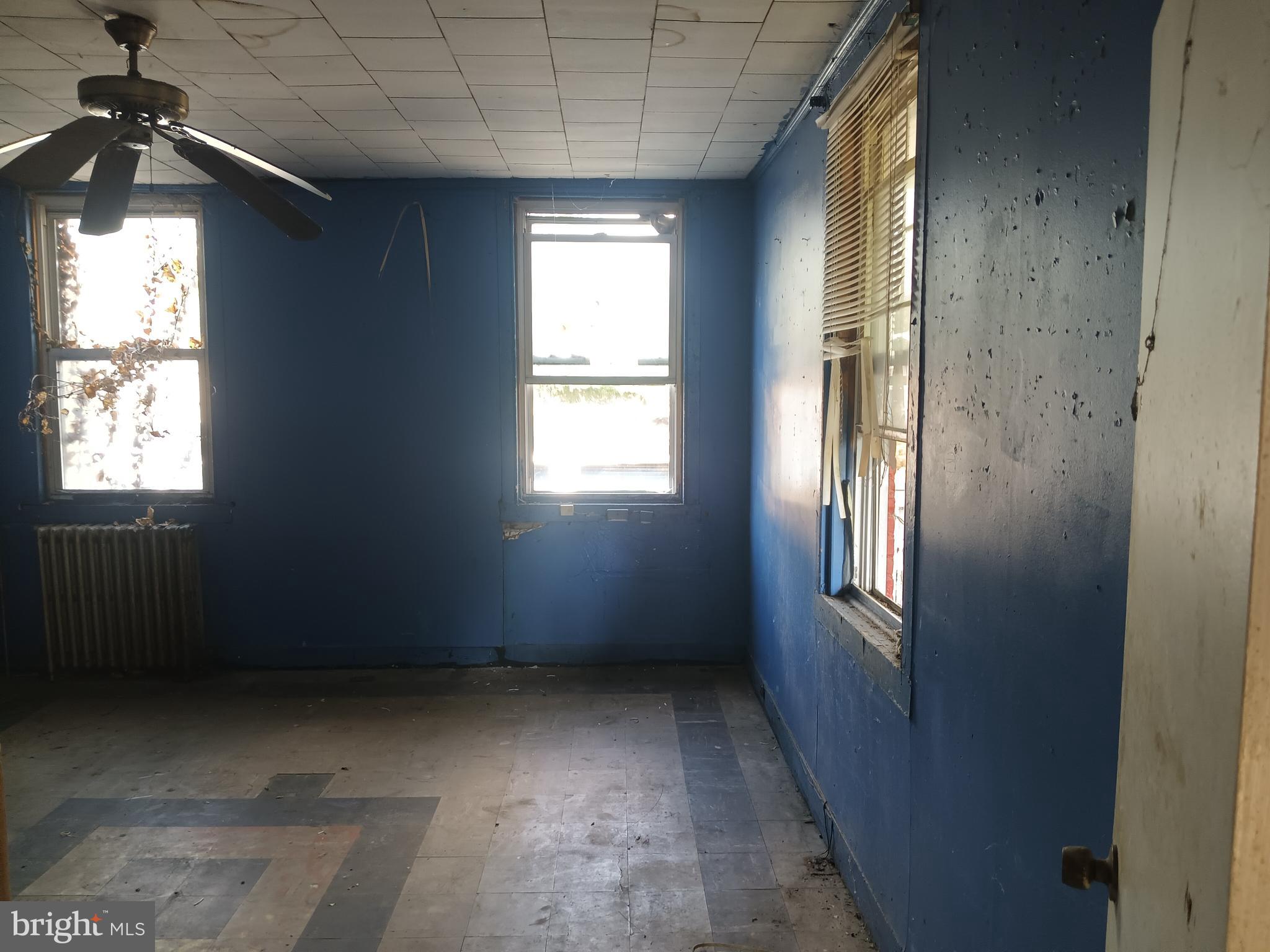 SHIPLEY HILL - Residential