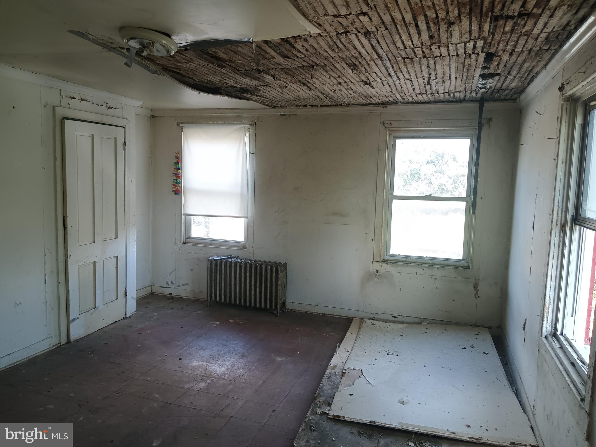 SHIPLEY HILL - Residential