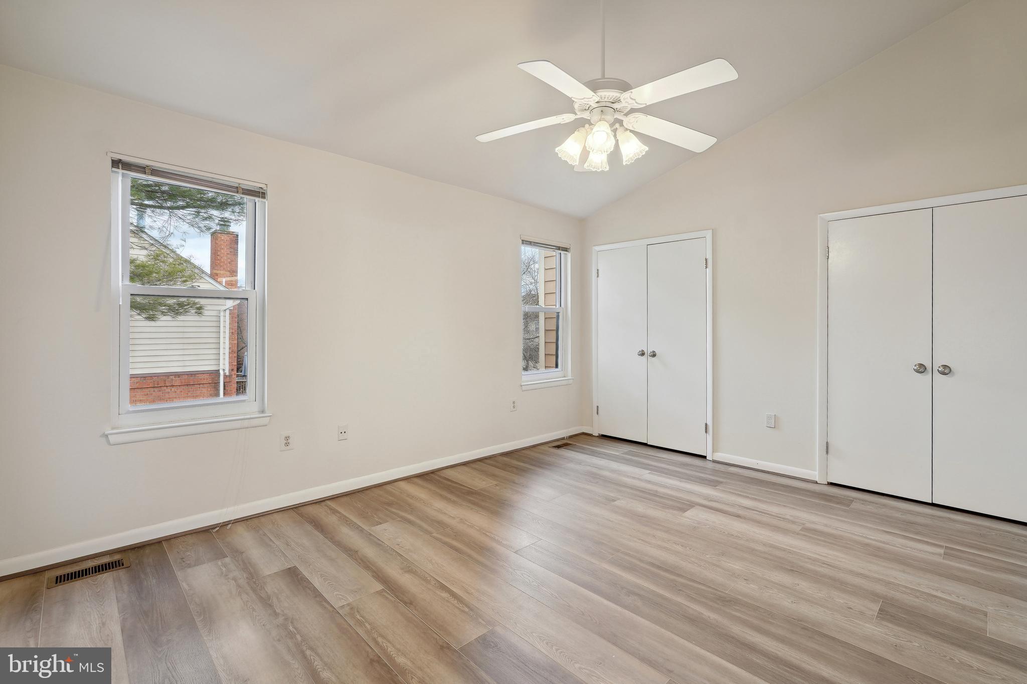 GROSVENOR MEWS - Residential Lease