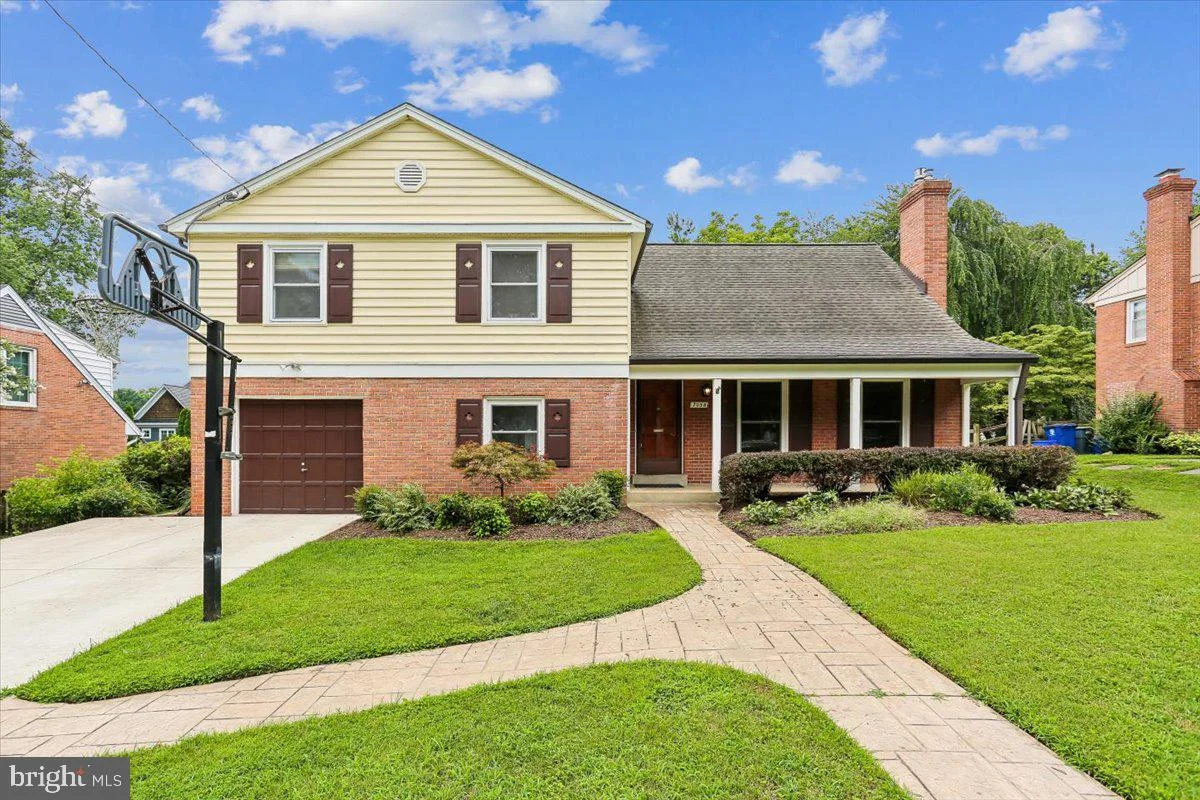 7038 Wolftree Lane, North Bethesda, MD, 20852